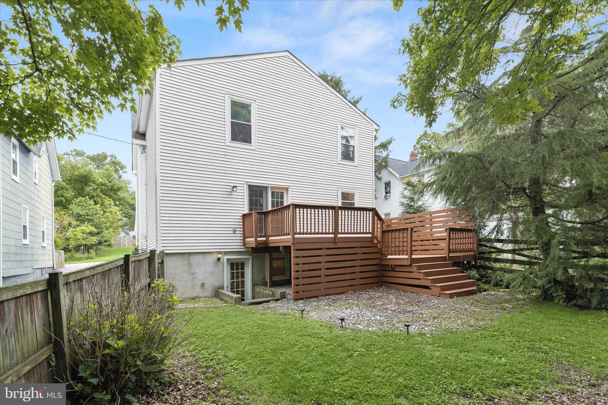 MOUNT WASHINGTON - Residential
