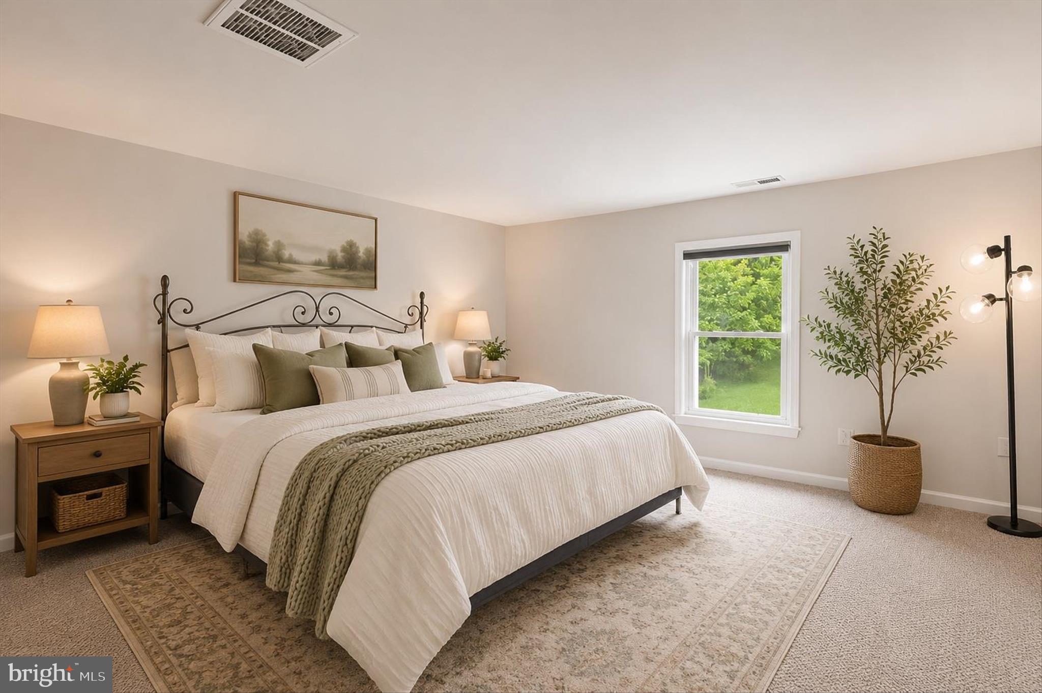 MOUNT WASHINGTON - Residential