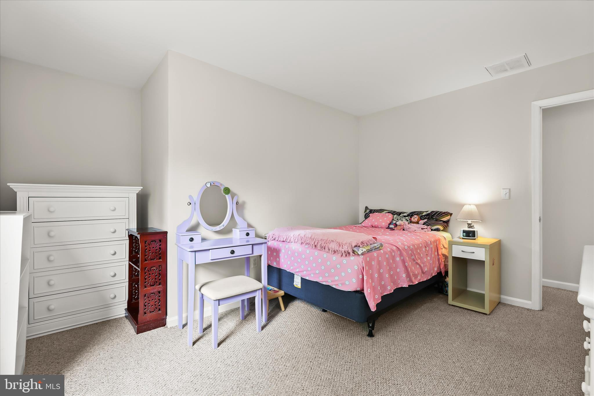 MOUNT WASHINGTON - Residential