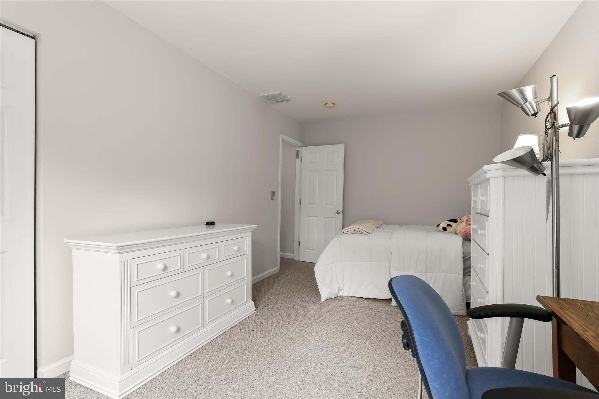 MOUNT WASHINGTON - Residential