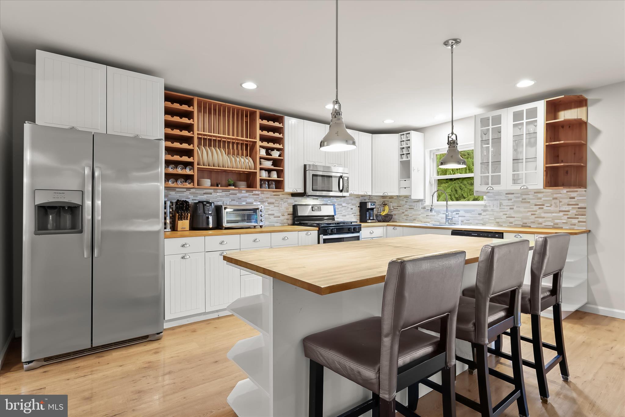 MOUNT WASHINGTON - Residential