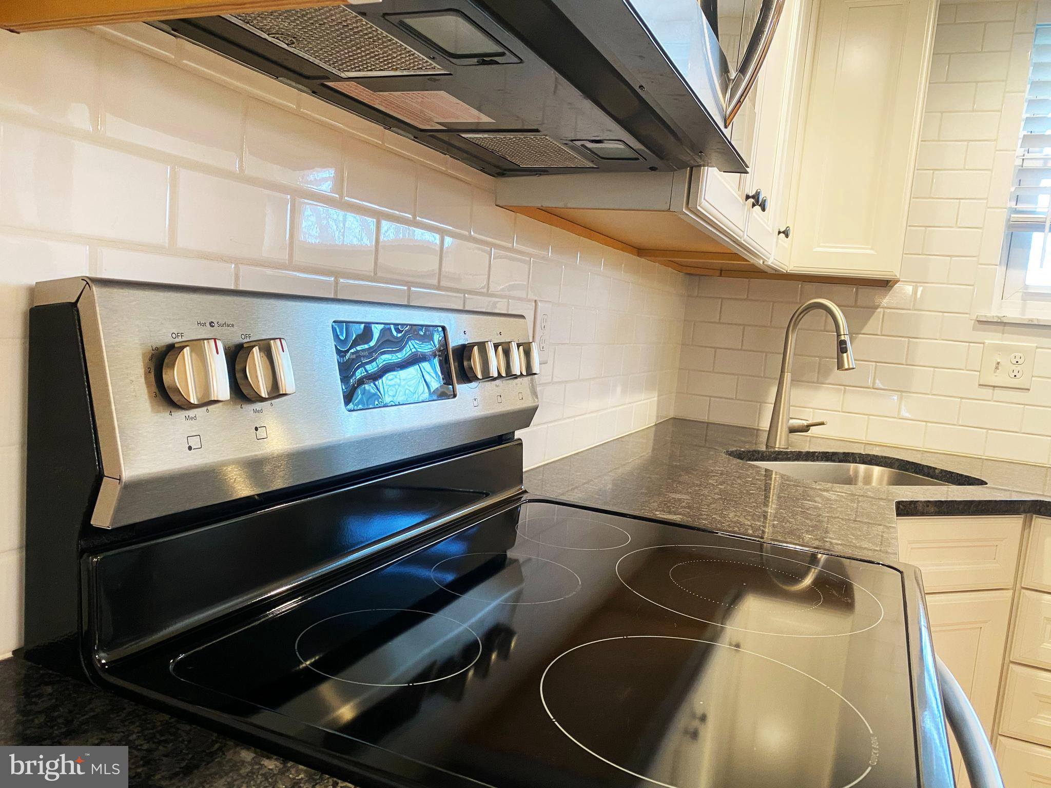 NON AVAILABLE - Residential Lease