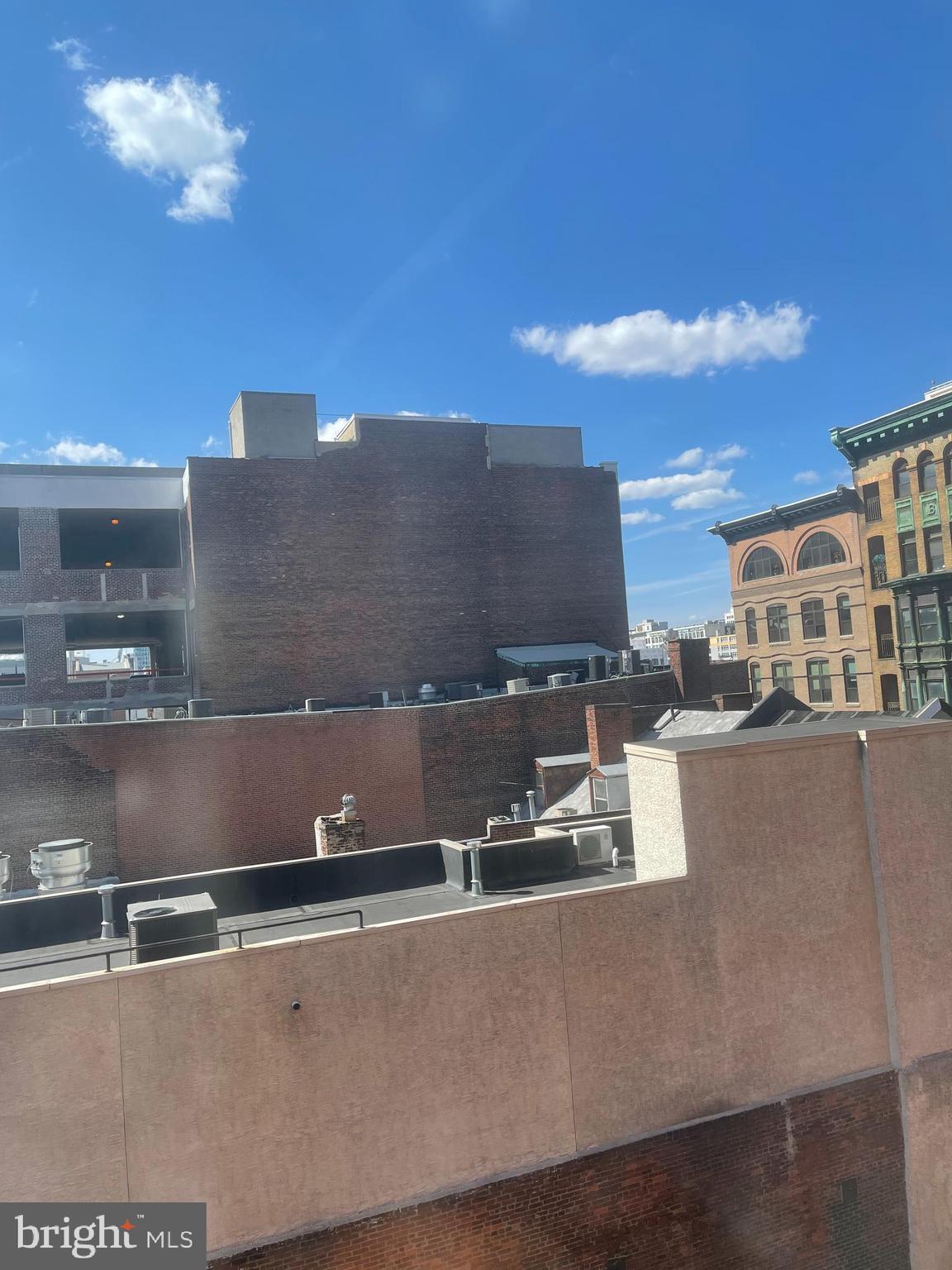 CHINATOWN - Residential