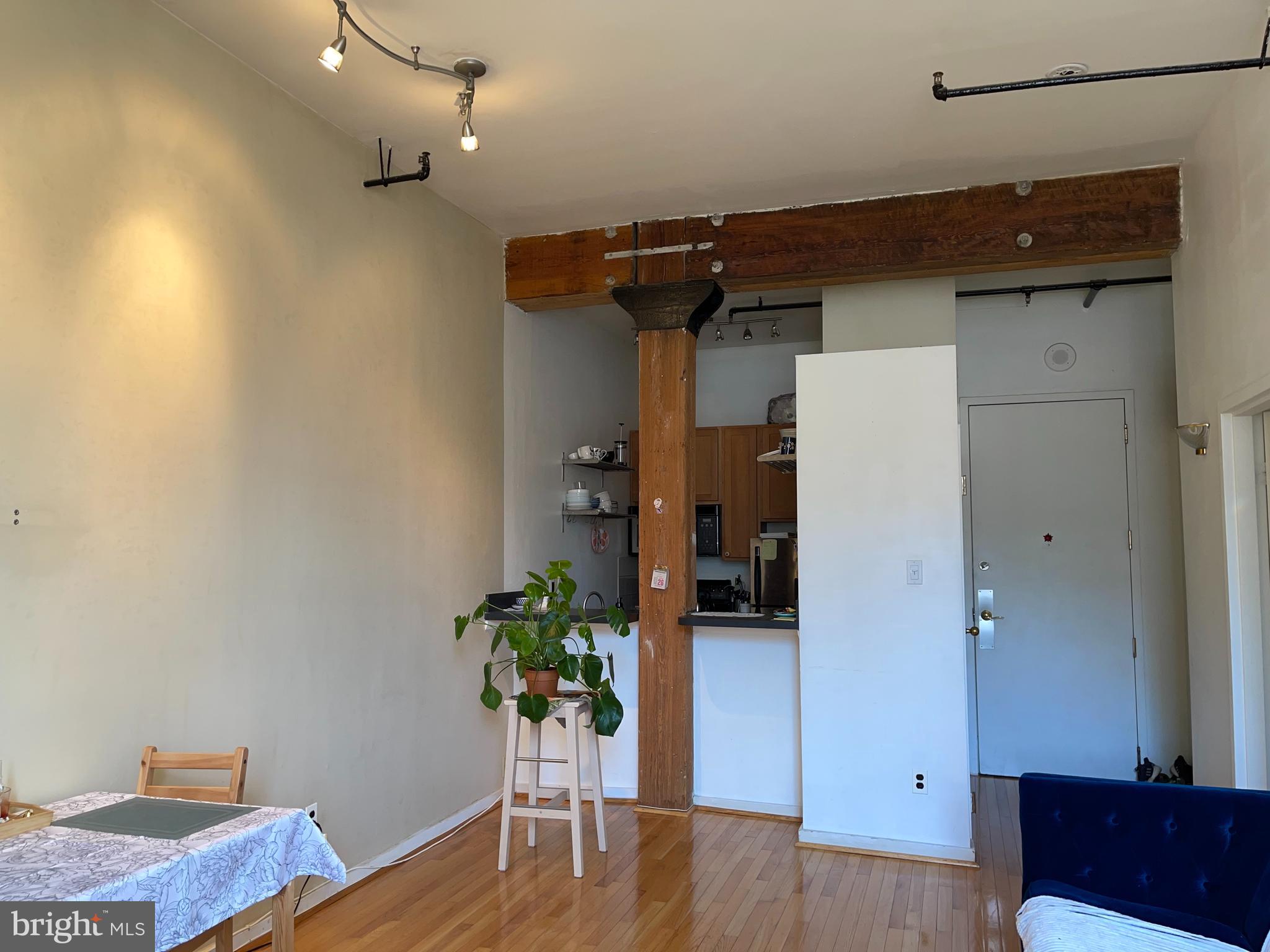 CHINATOWN - Residential