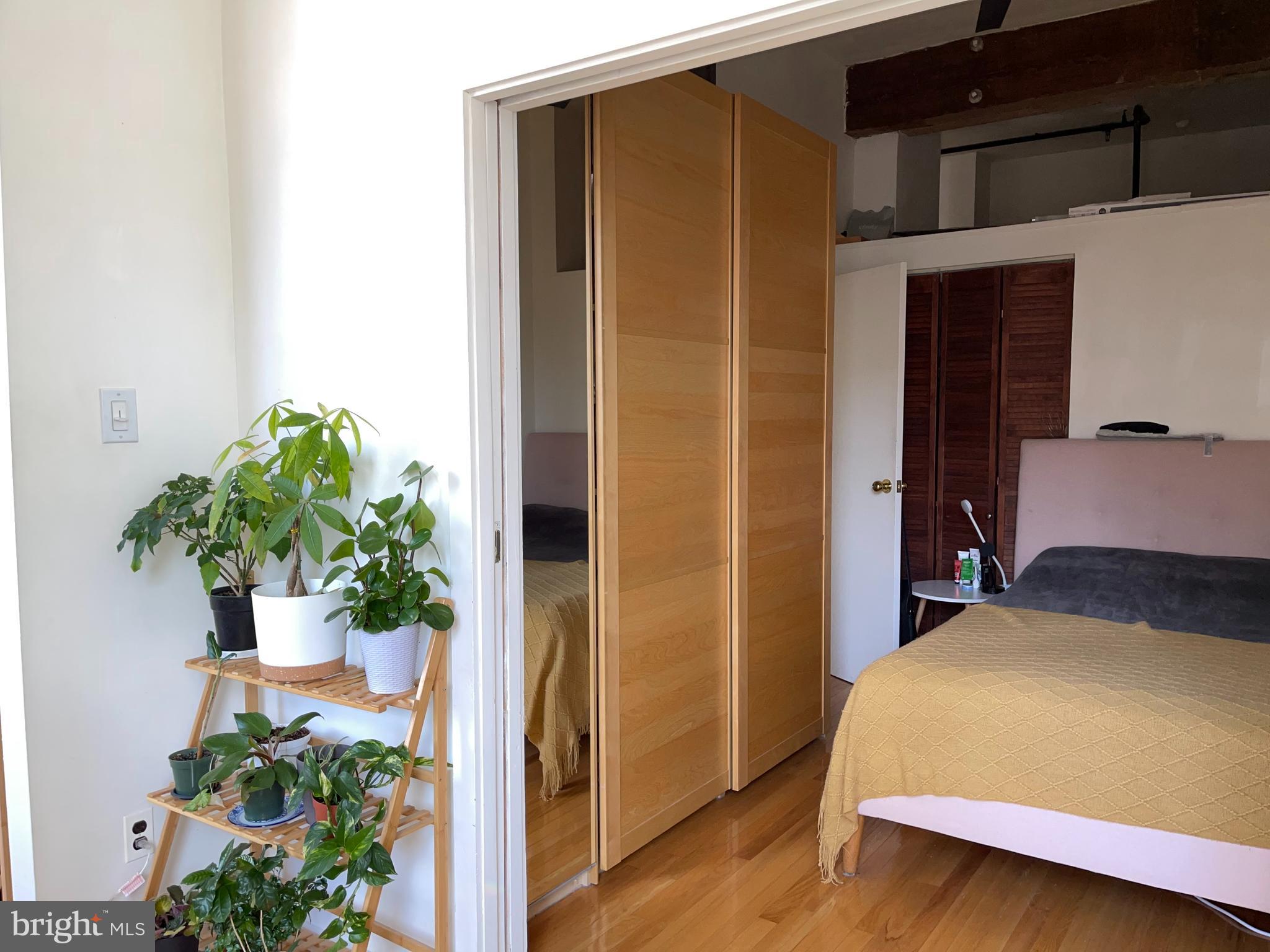 CHINATOWN - Residential