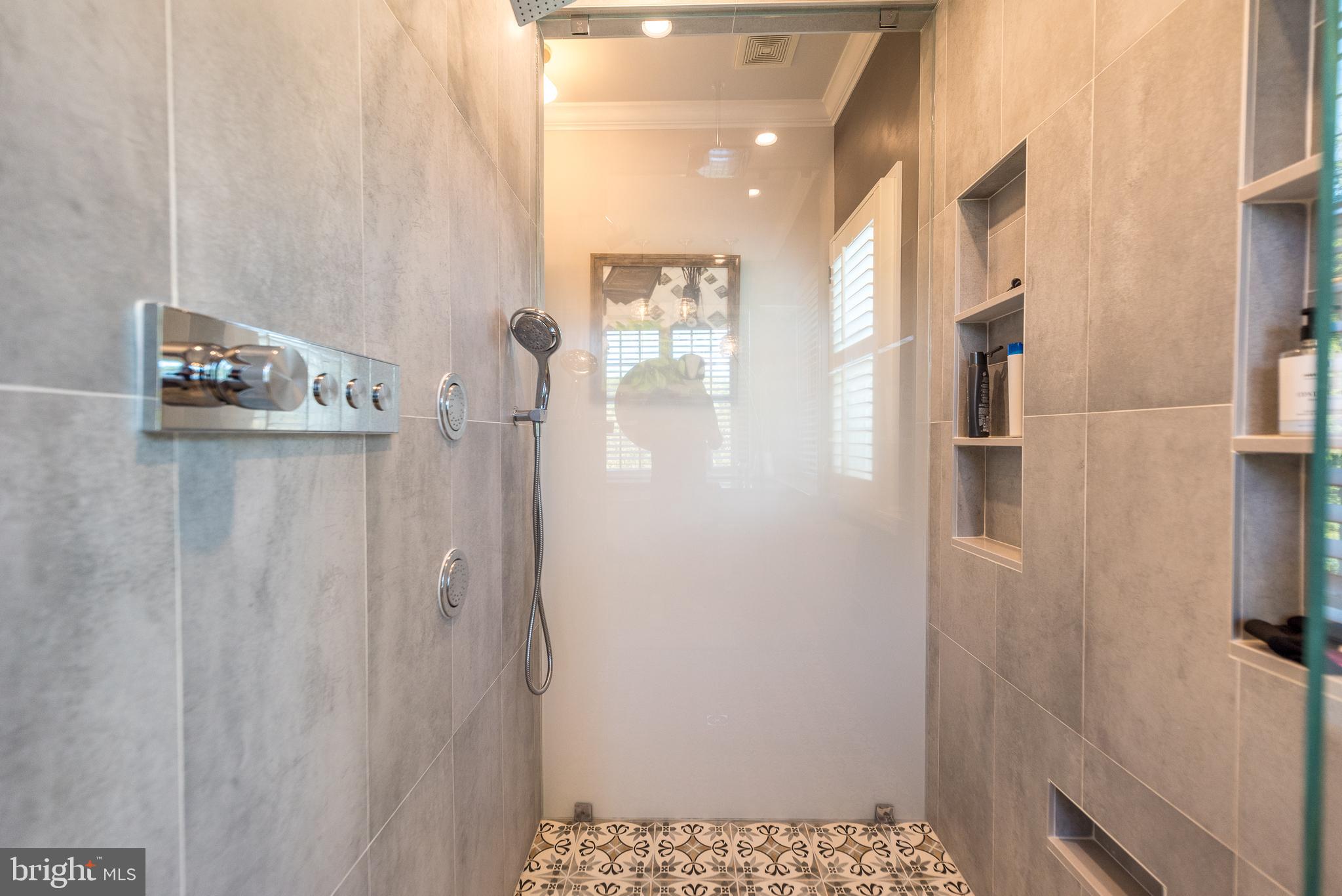 HIGH GATE - Residential