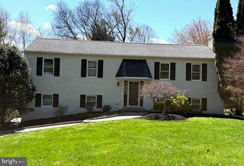 Photo of 478 Douglas Drive, WEST CHESTER, PA 19380 (MLS # PACT2121744)