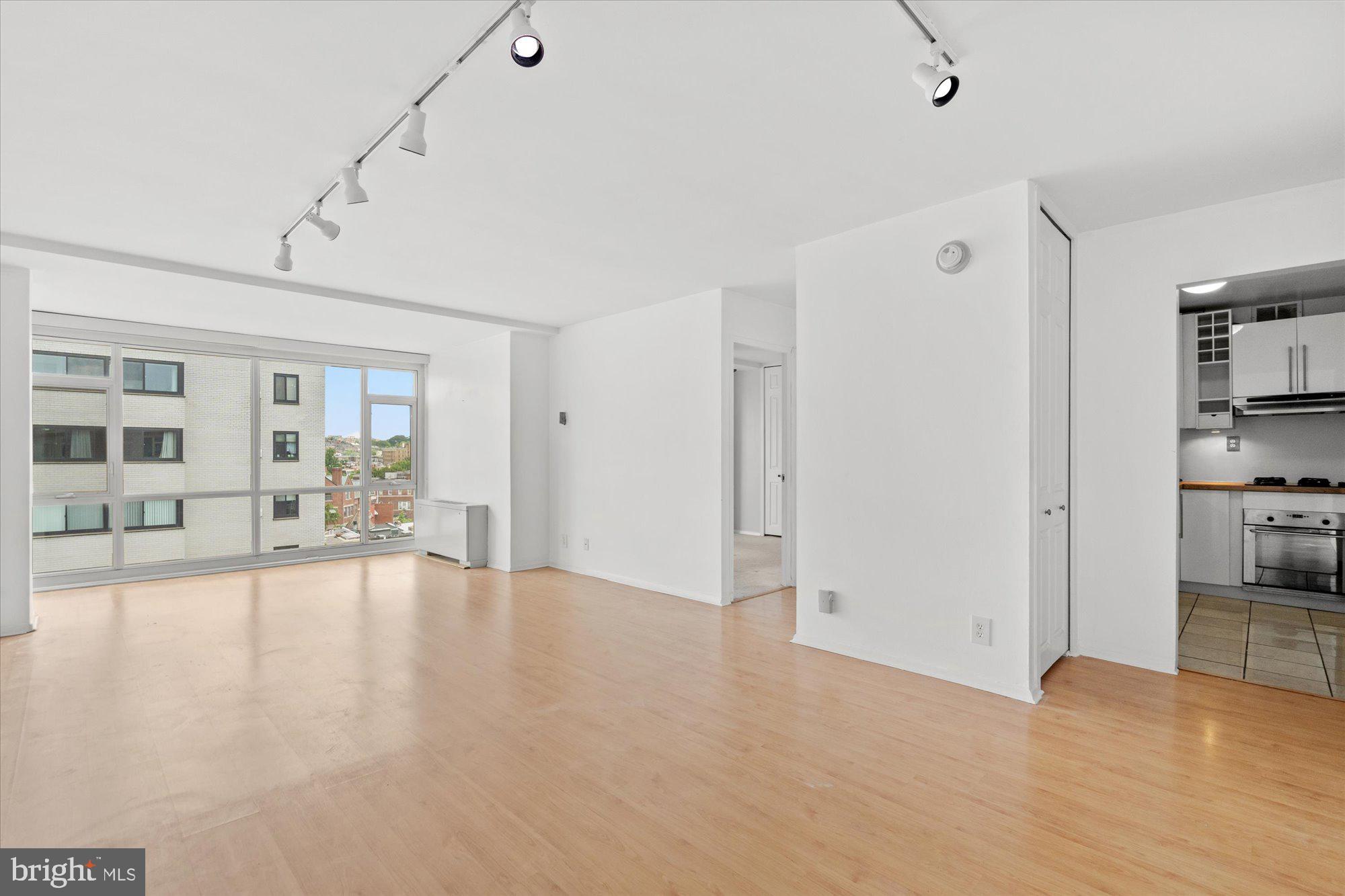 1545 18TH STREET NW 905