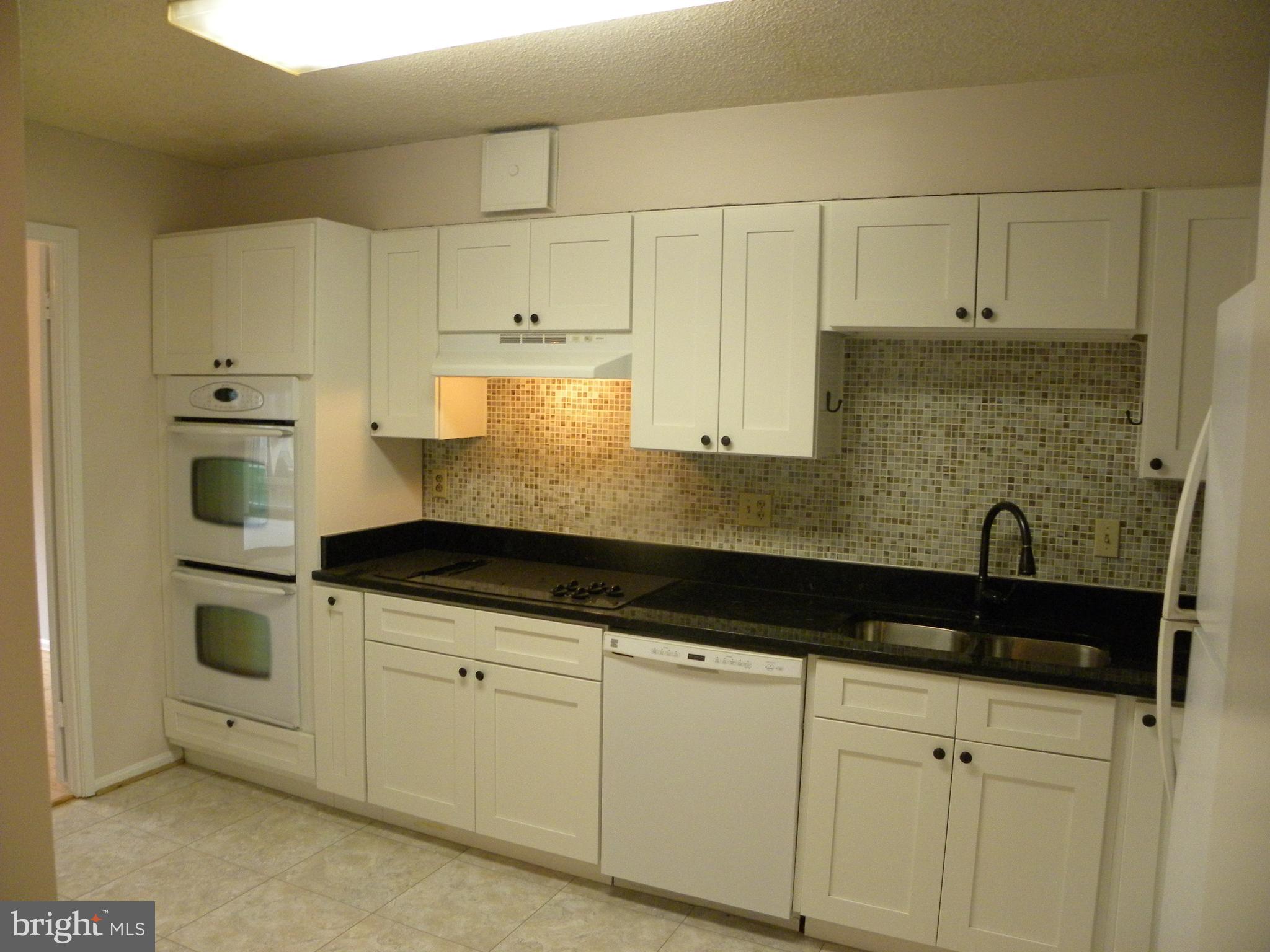 MONTEBELLO - Residential Lease