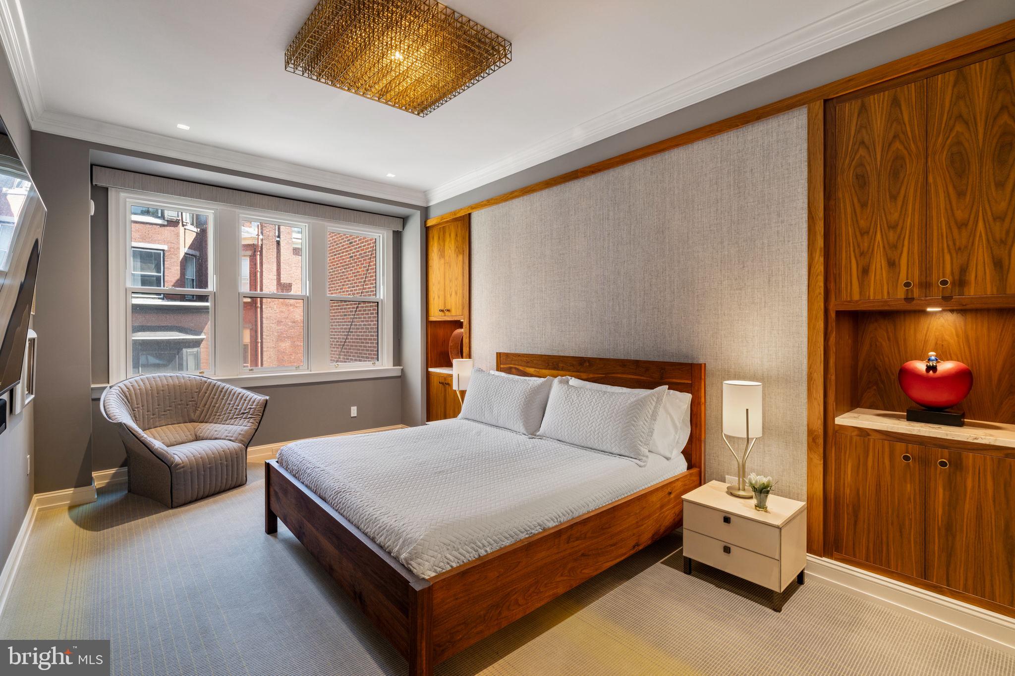 RITTENHOUSE SQUARE - Residential