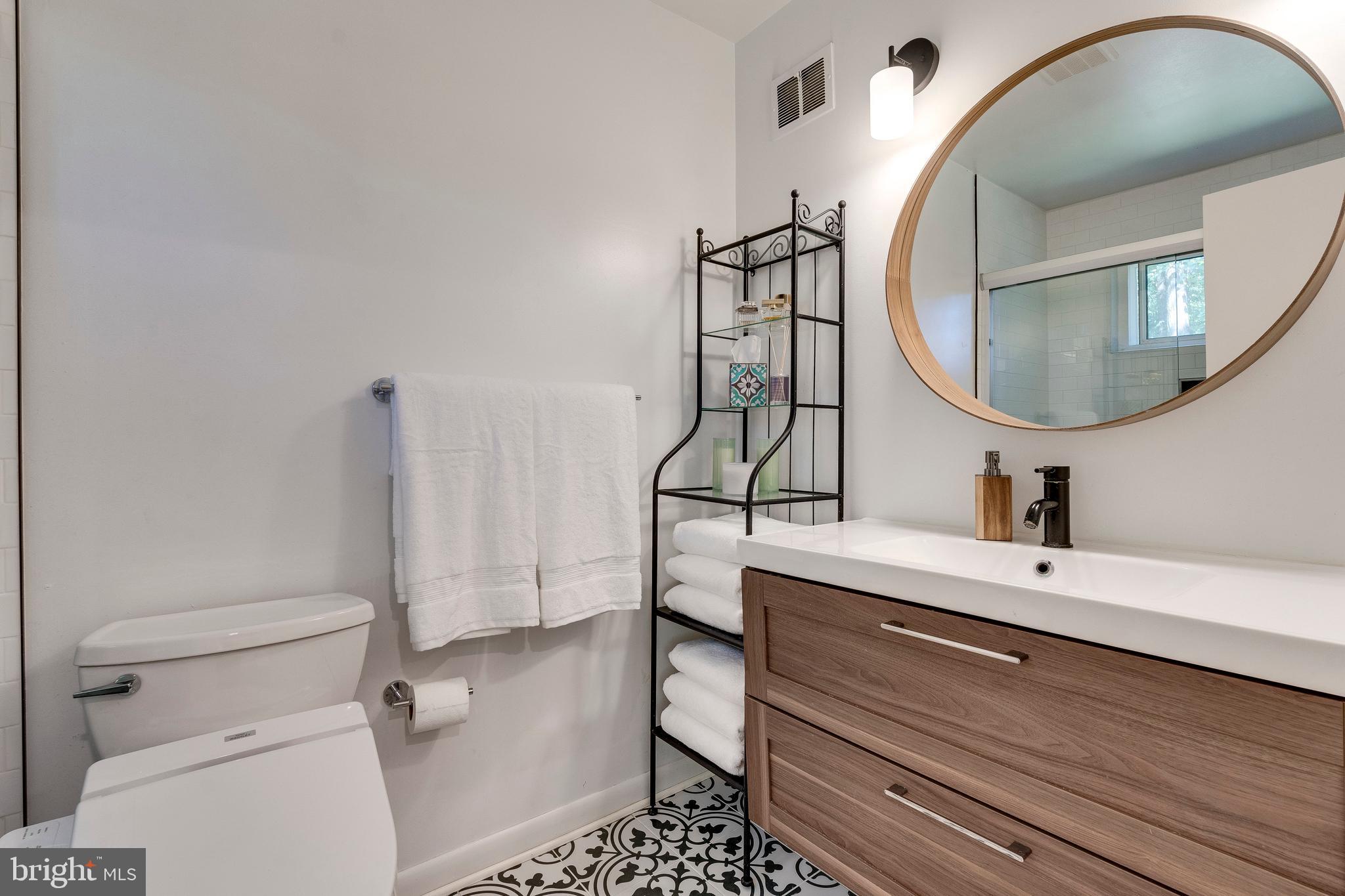 MONTROSE - Residential