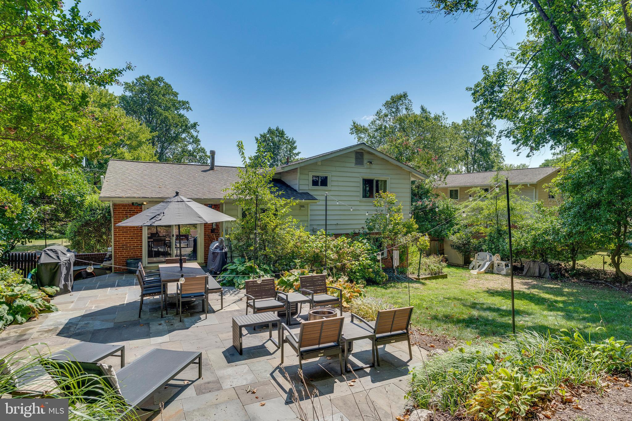 MONTROSE - Residential