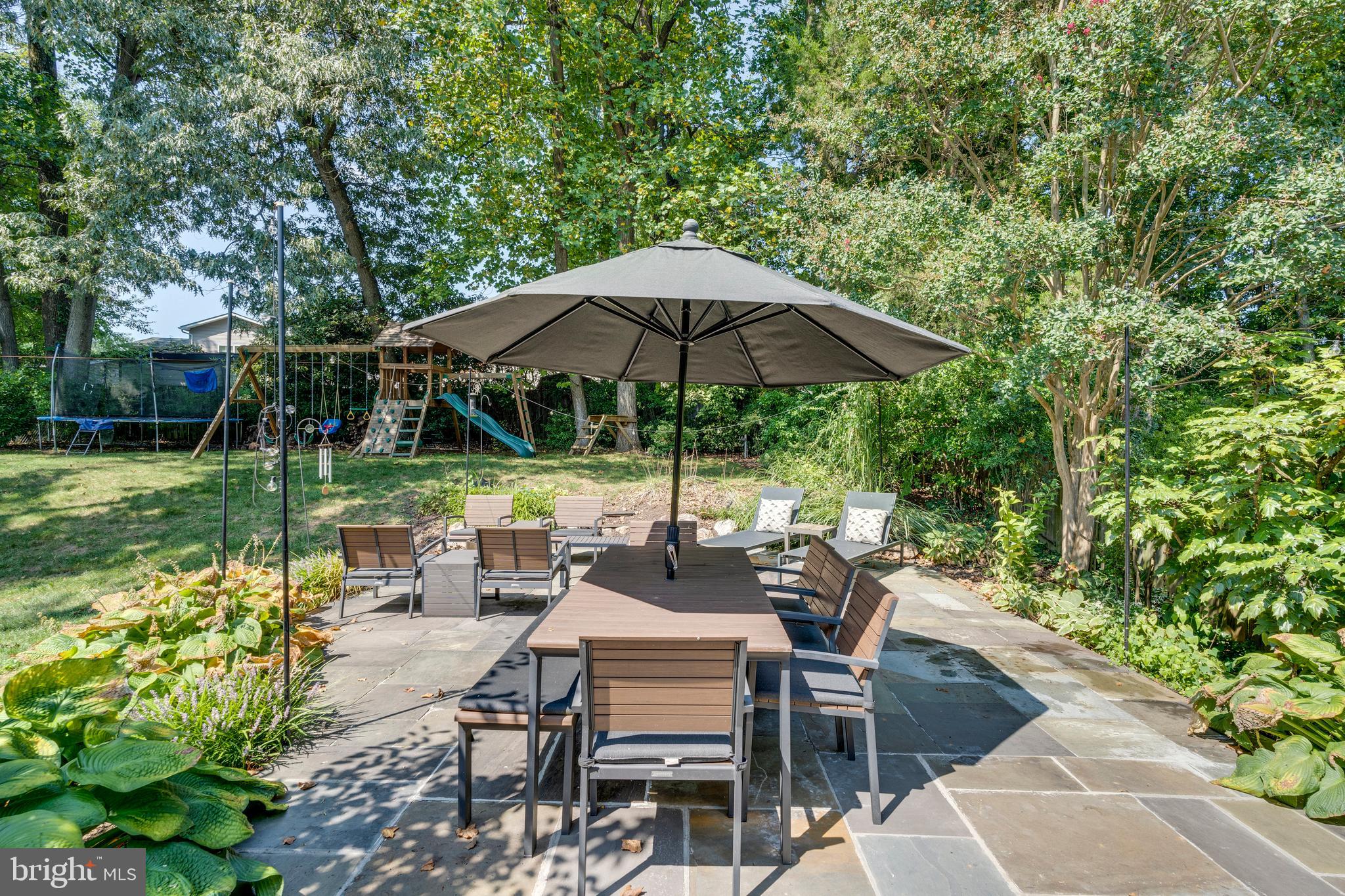 MONTROSE - Residential