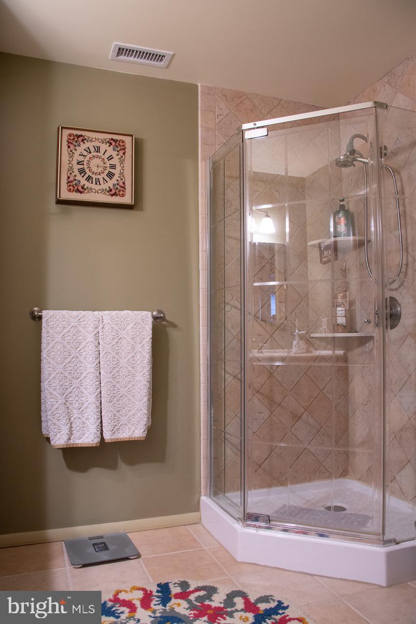 NON AVAILABLE - Residential