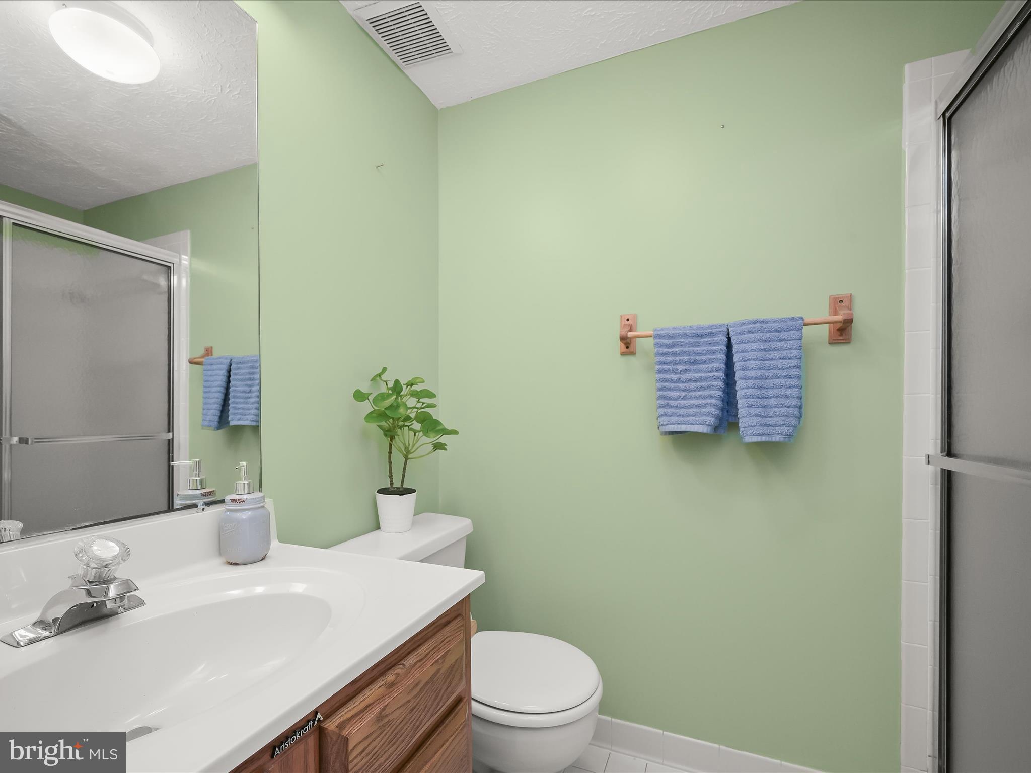 HARPERS CHOICE - Residential Lease