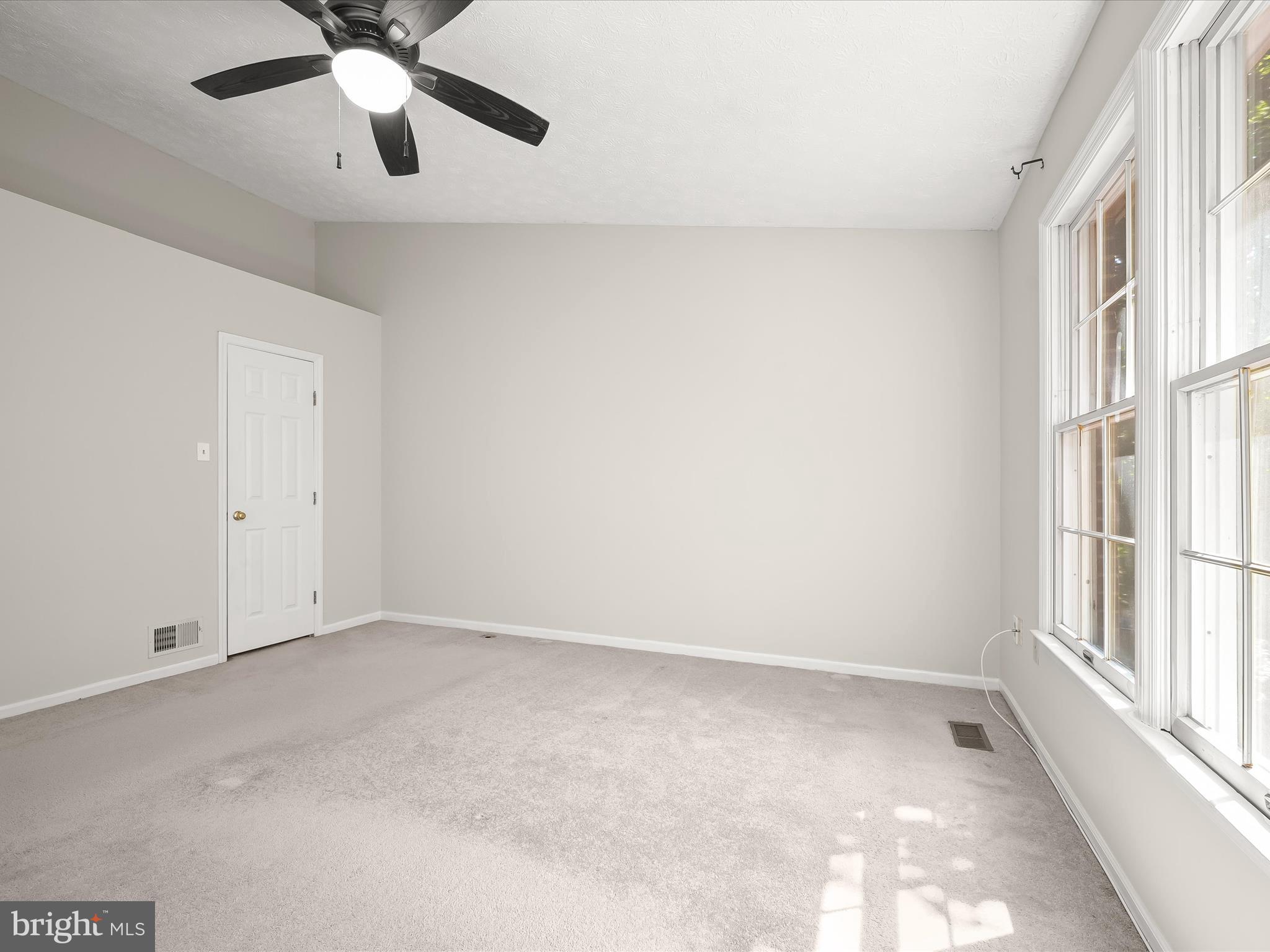 HARPERS CHOICE - Residential Lease