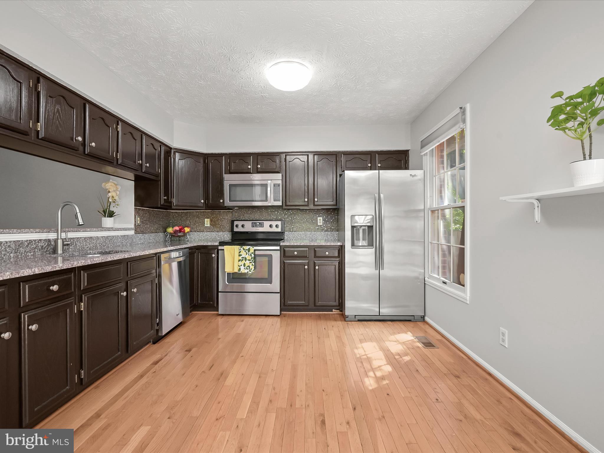 HARPERS CHOICE - Residential Lease