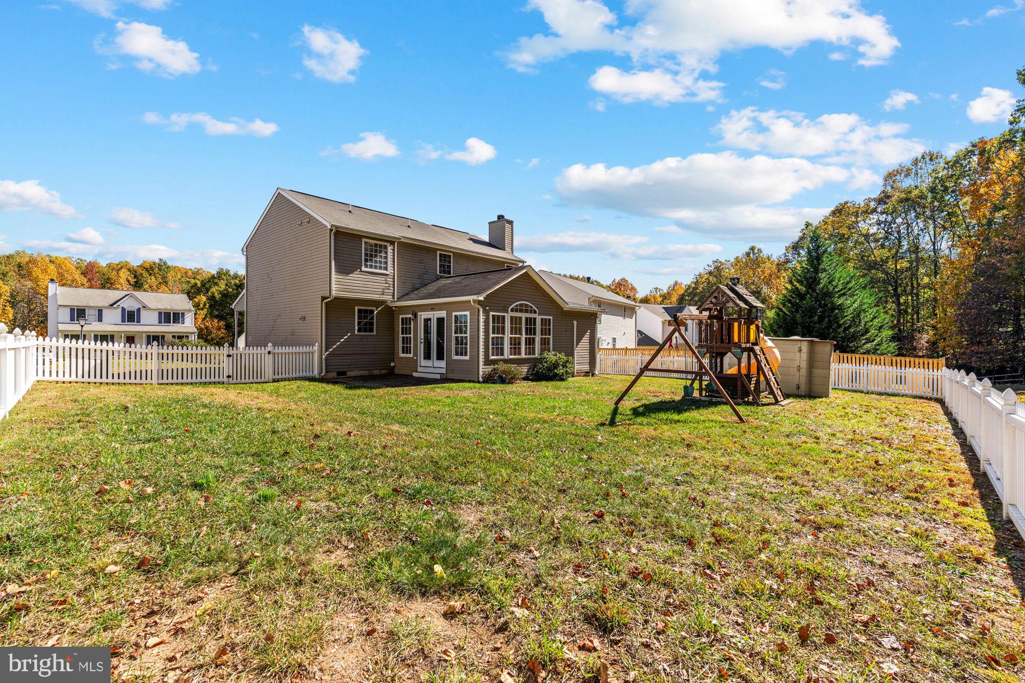 HUNTINGTON MEADOWS - Residential