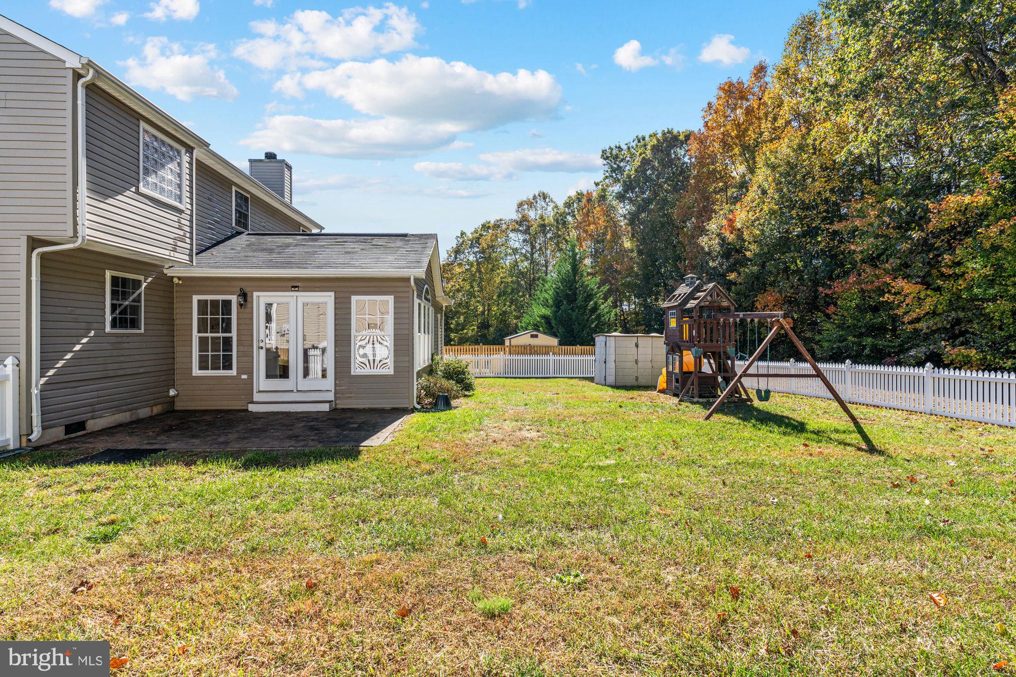 HUNTINGTON MEADOWS - Residential