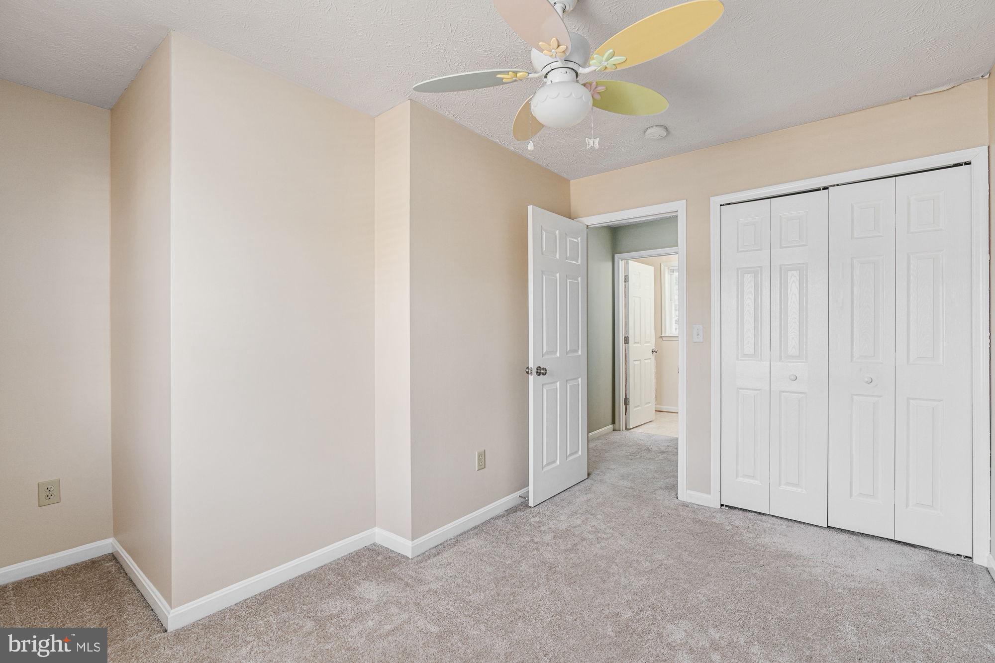 HUNTINGTON MEADOWS - Residential