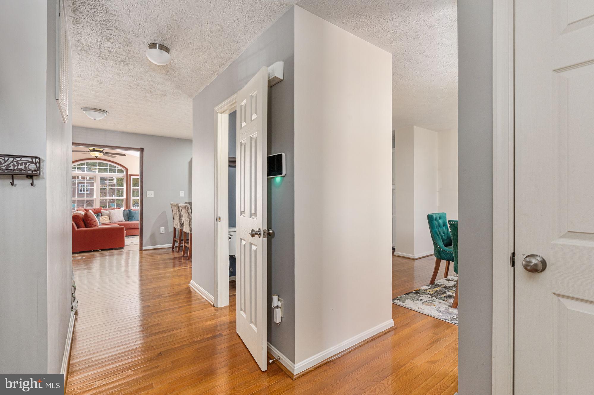 HUNTINGTON MEADOWS - Residential