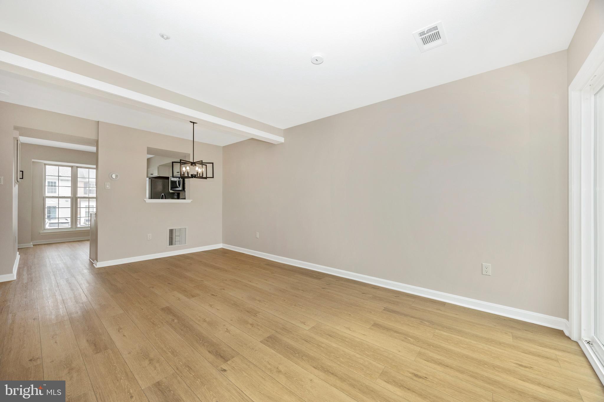 NEW MARKET WEST - Residential