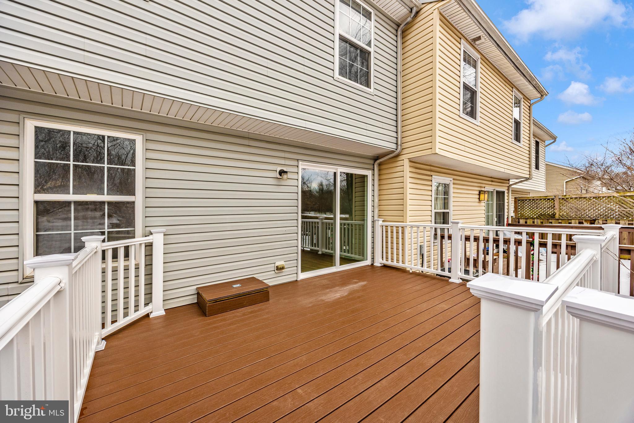 NEW MARKET WEST - Residential