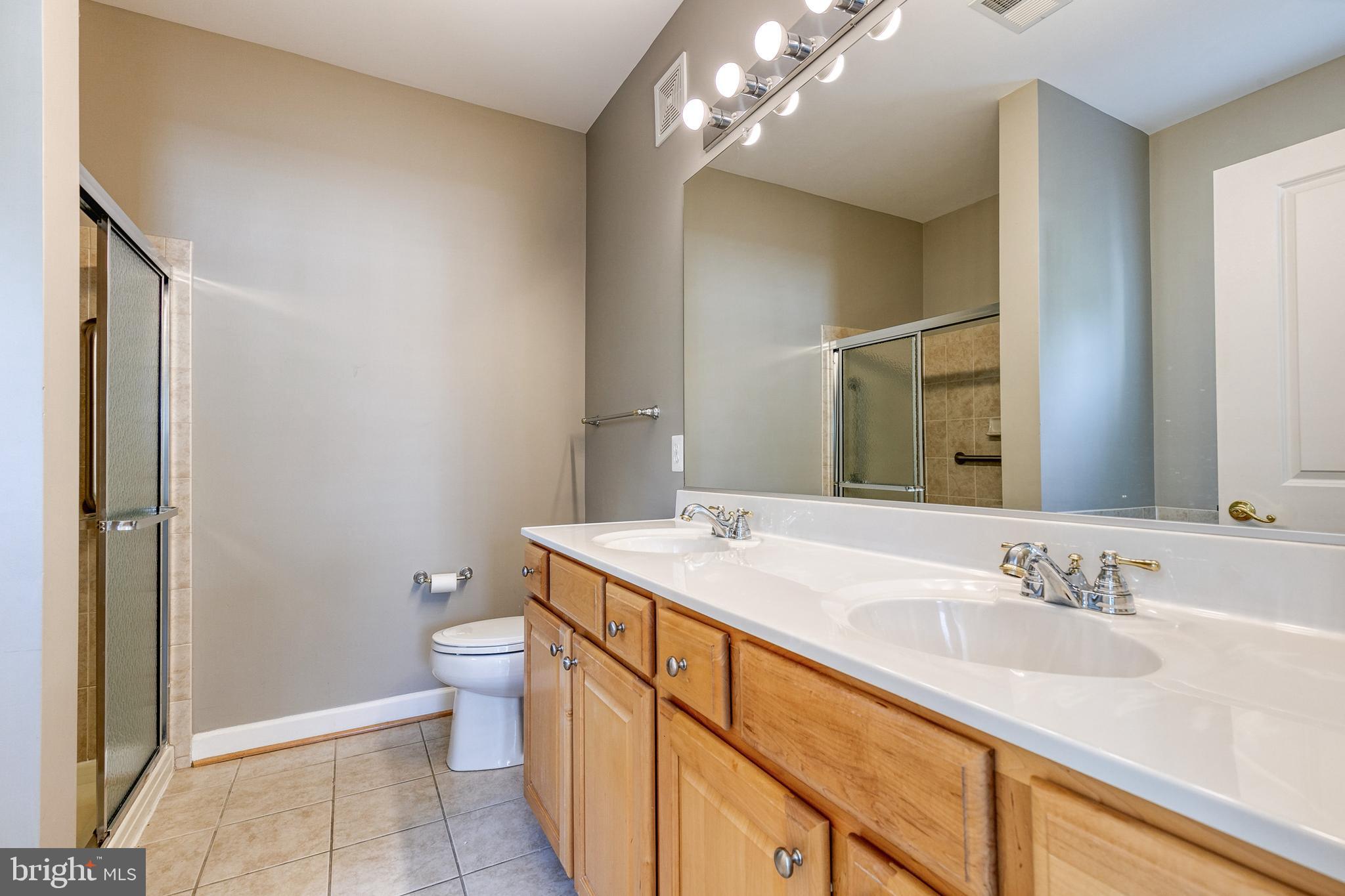 FOUR SEASONS ESTATES - Residential