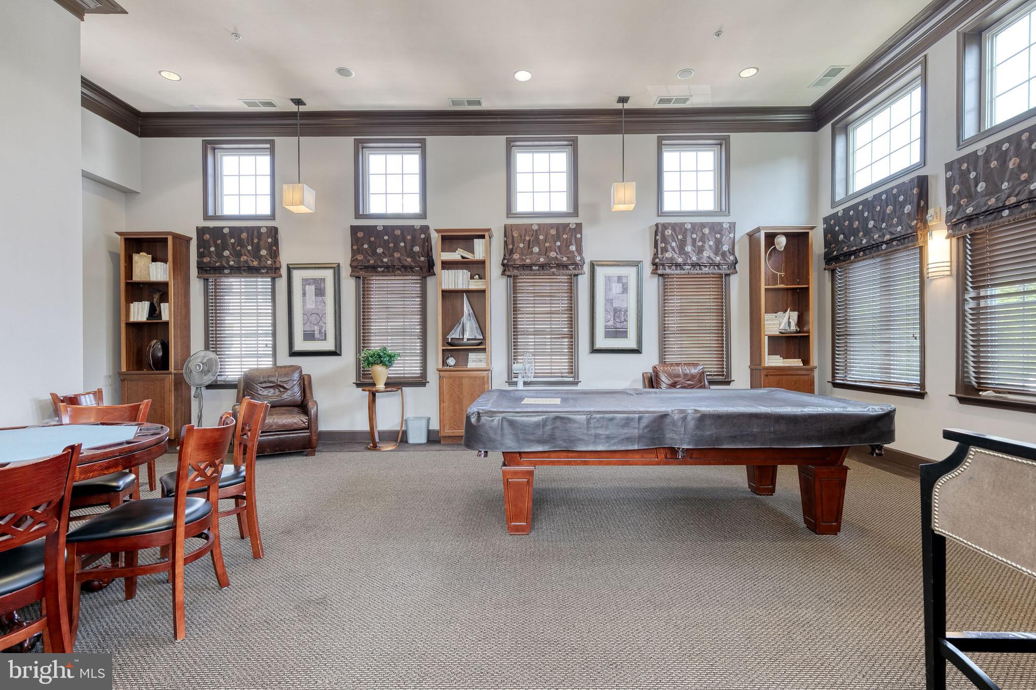 FOUR SEASONS ESTATES - Residential