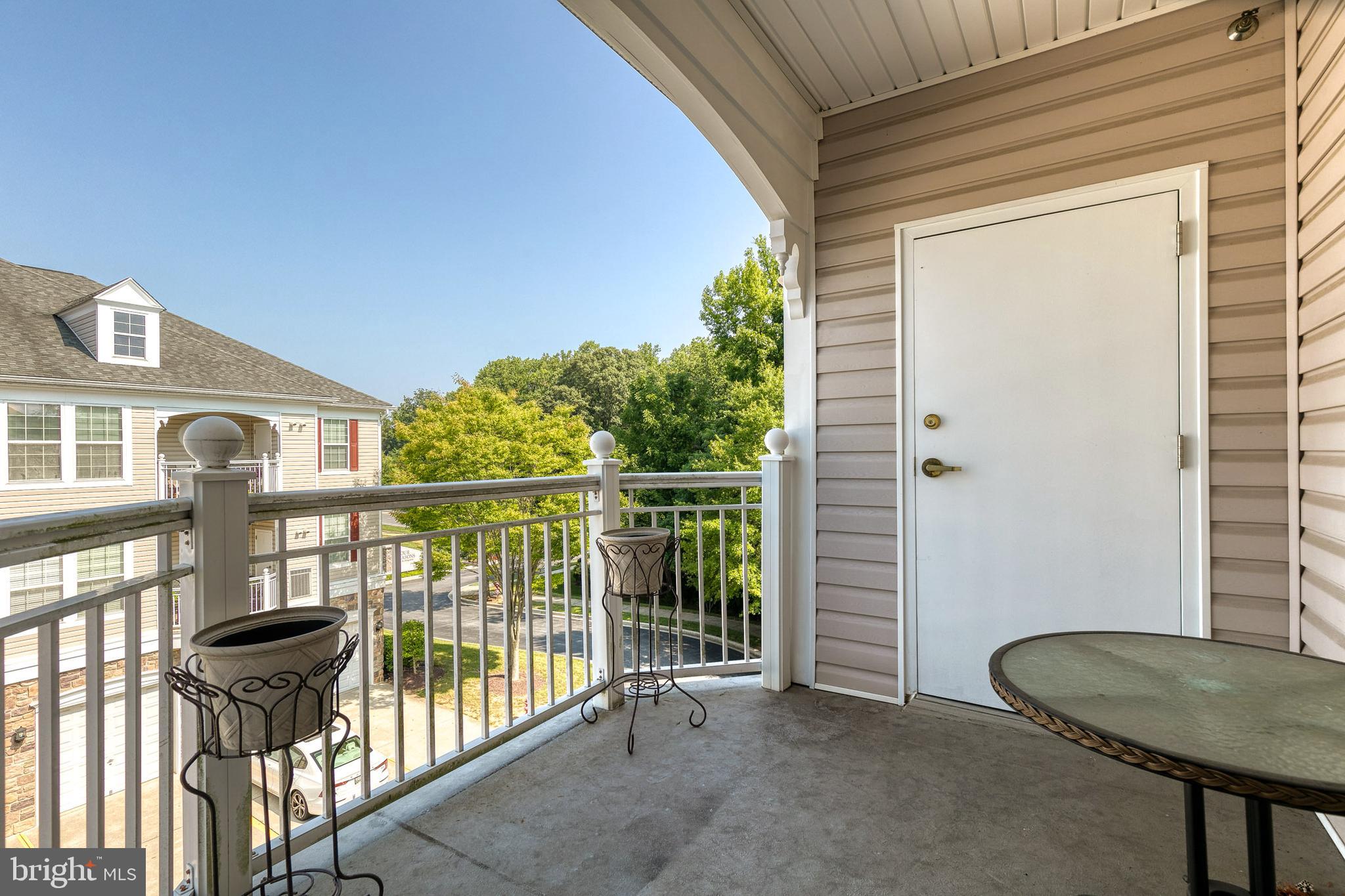 FOUR SEASONS ESTATES - Residential