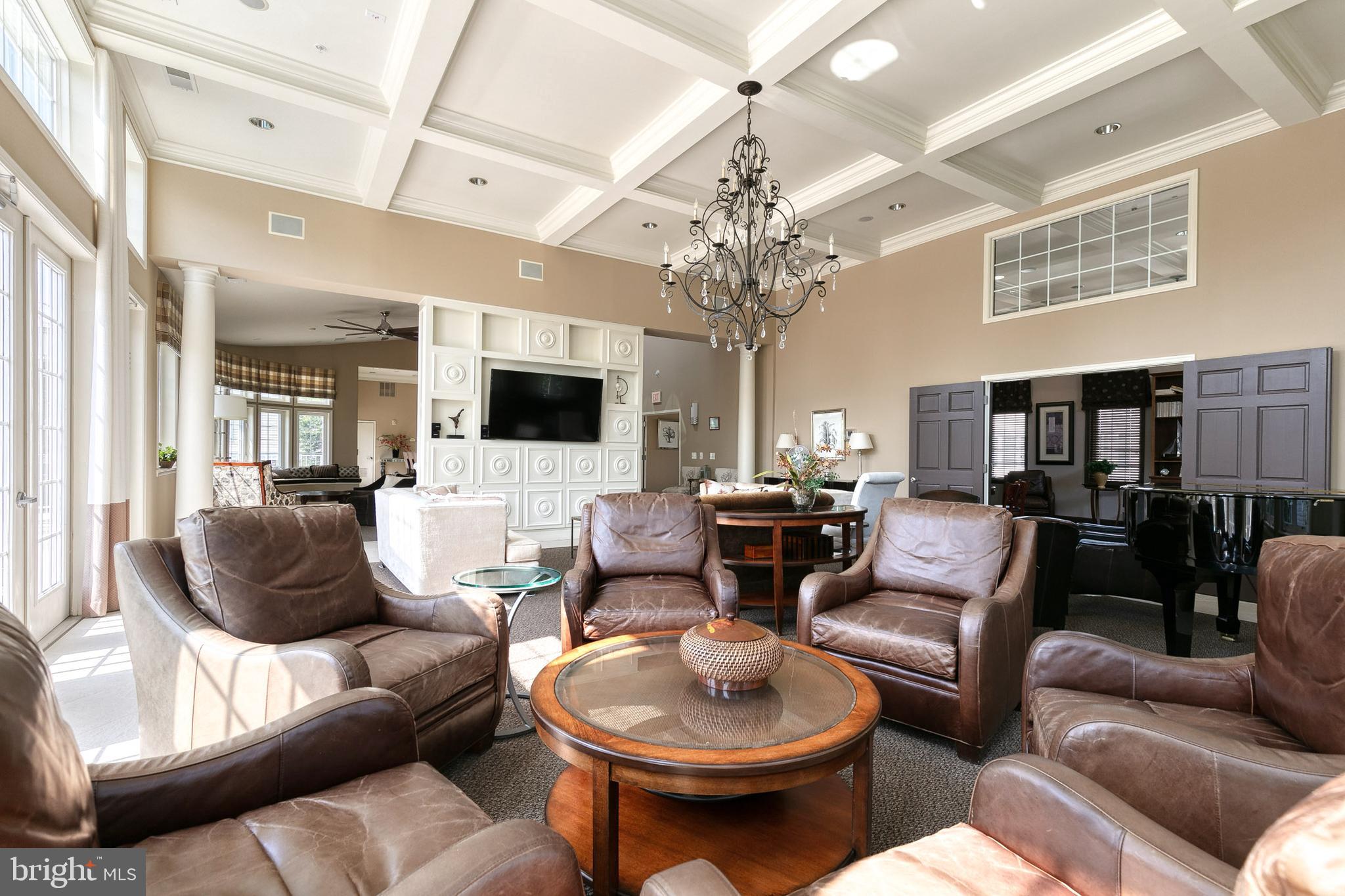 FOUR SEASONS ESTATES - Residential