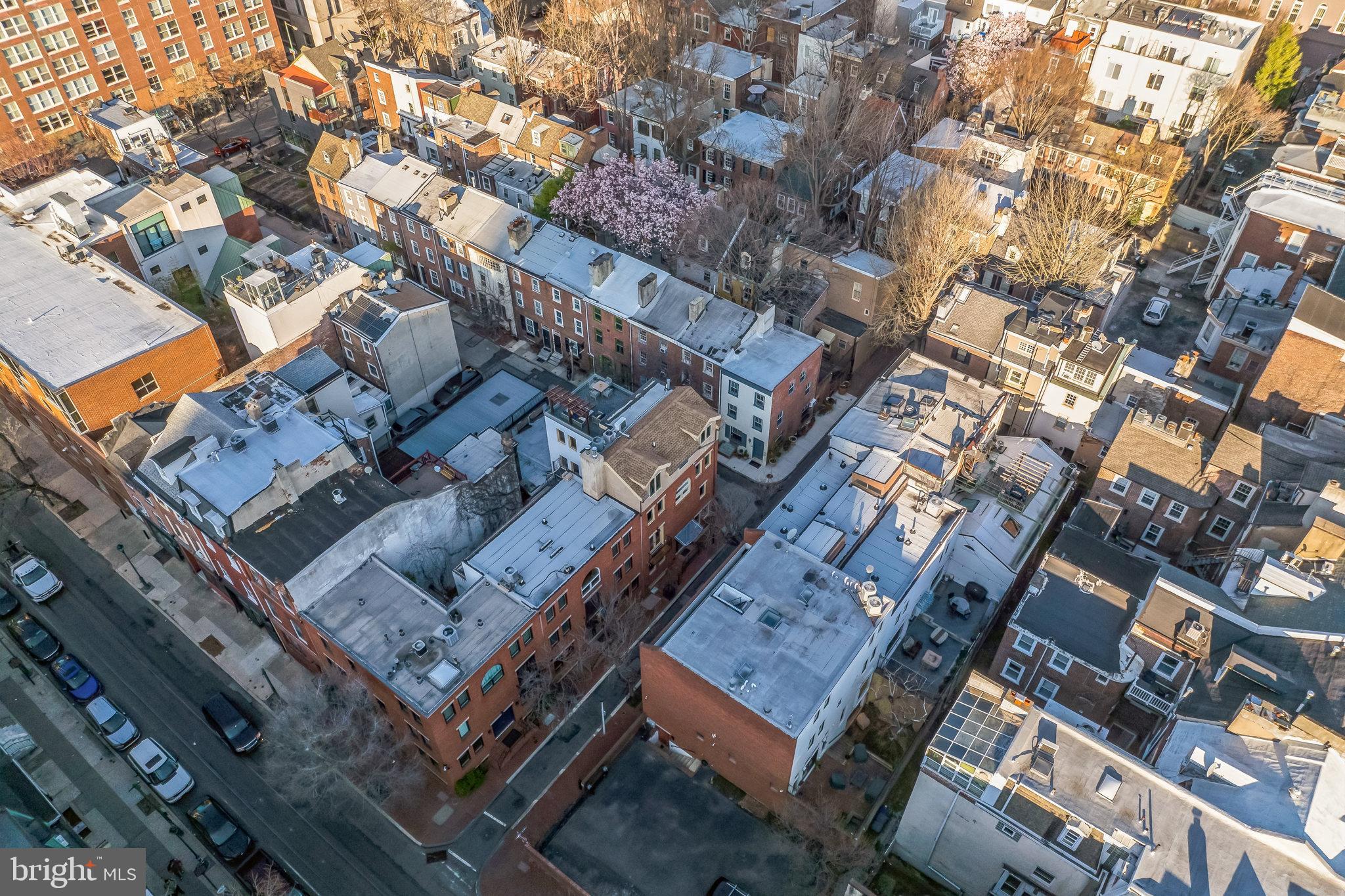 WASHINGTON SQ WEST - Residential
