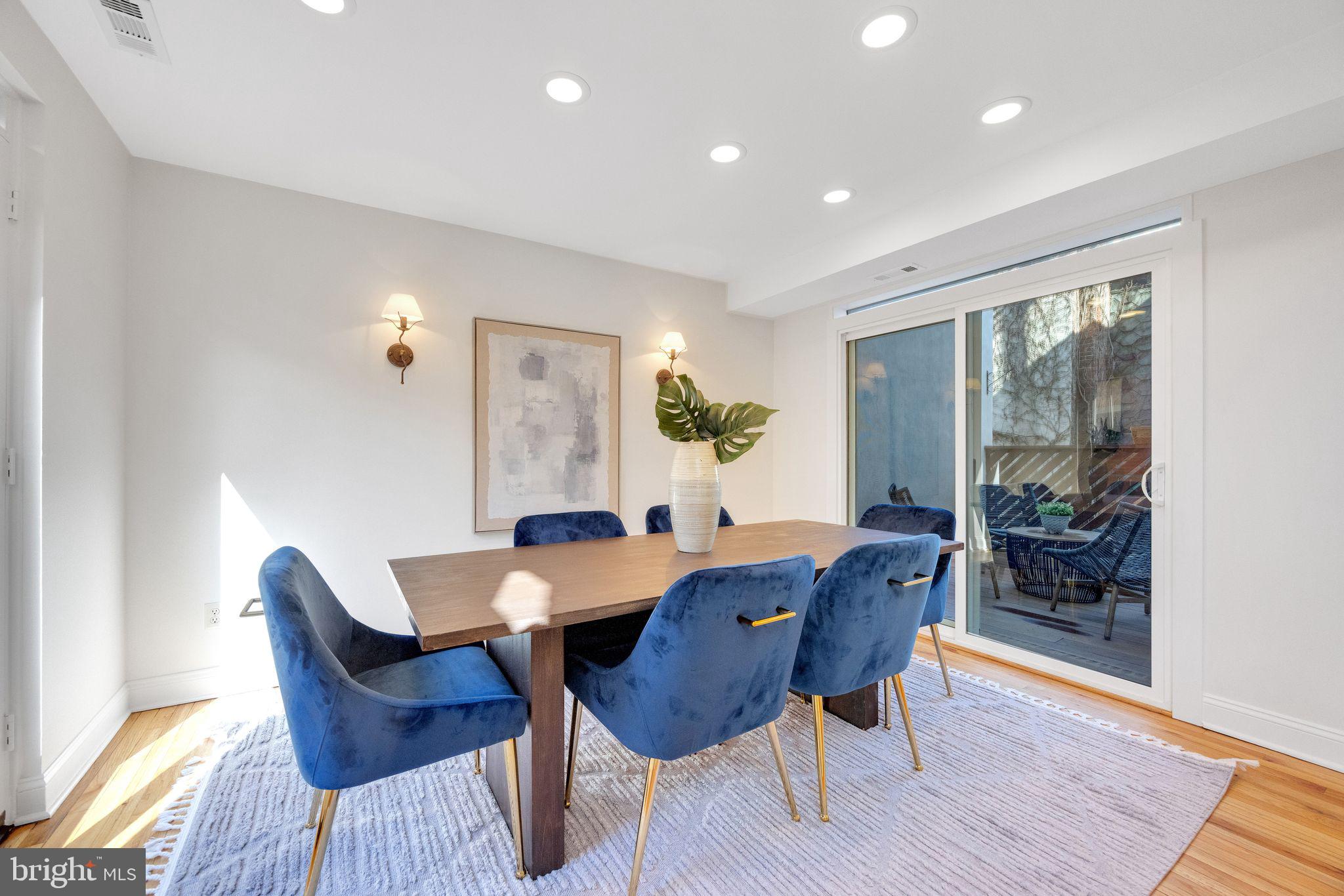 WASHINGTON SQ WEST - Residential