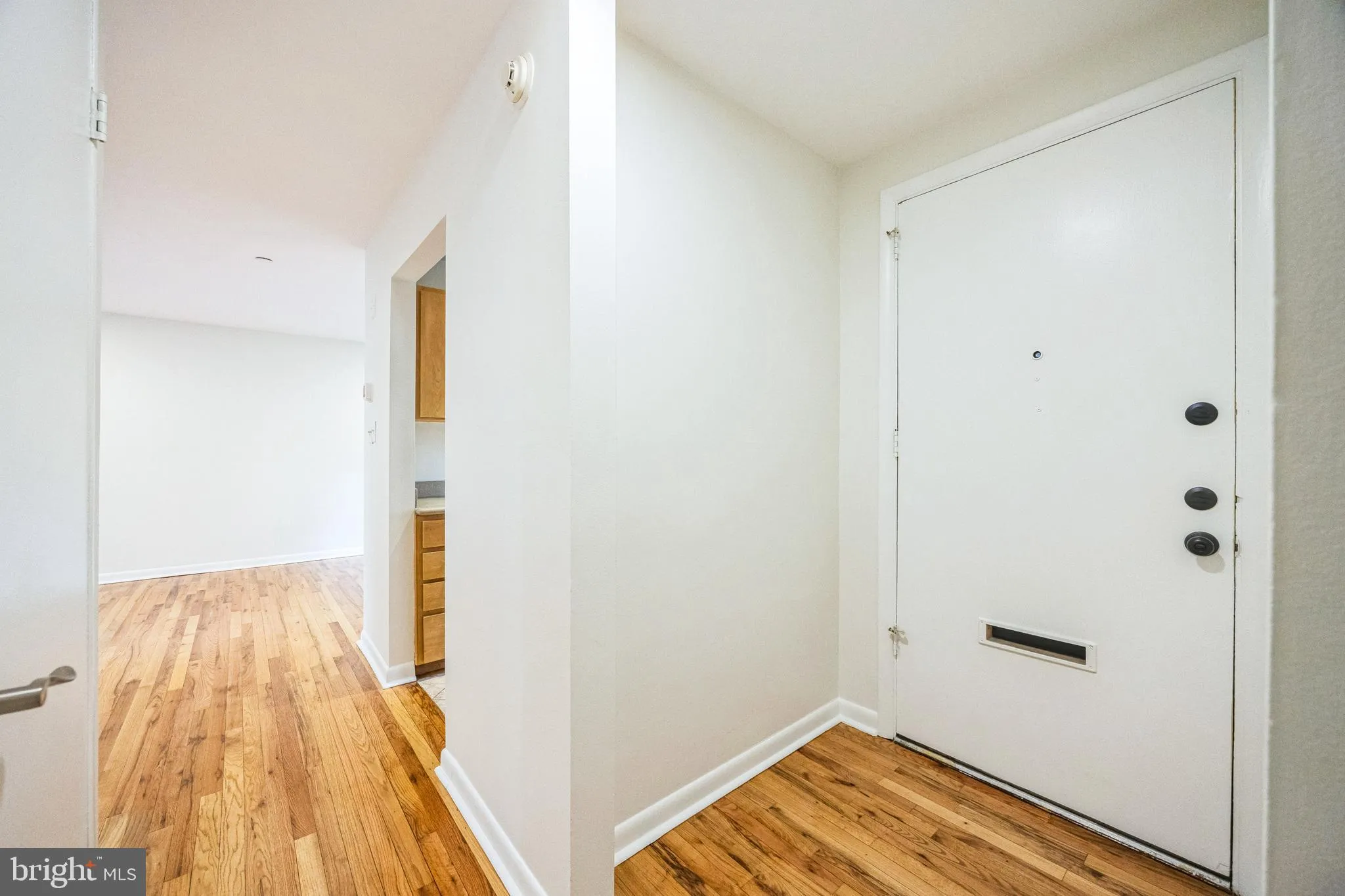 Philadelphia, Pennsylvania 19107, United States, 5 Bedrooms Bedrooms, ,4 BathroomsBathrooms,Residential,Active,95703