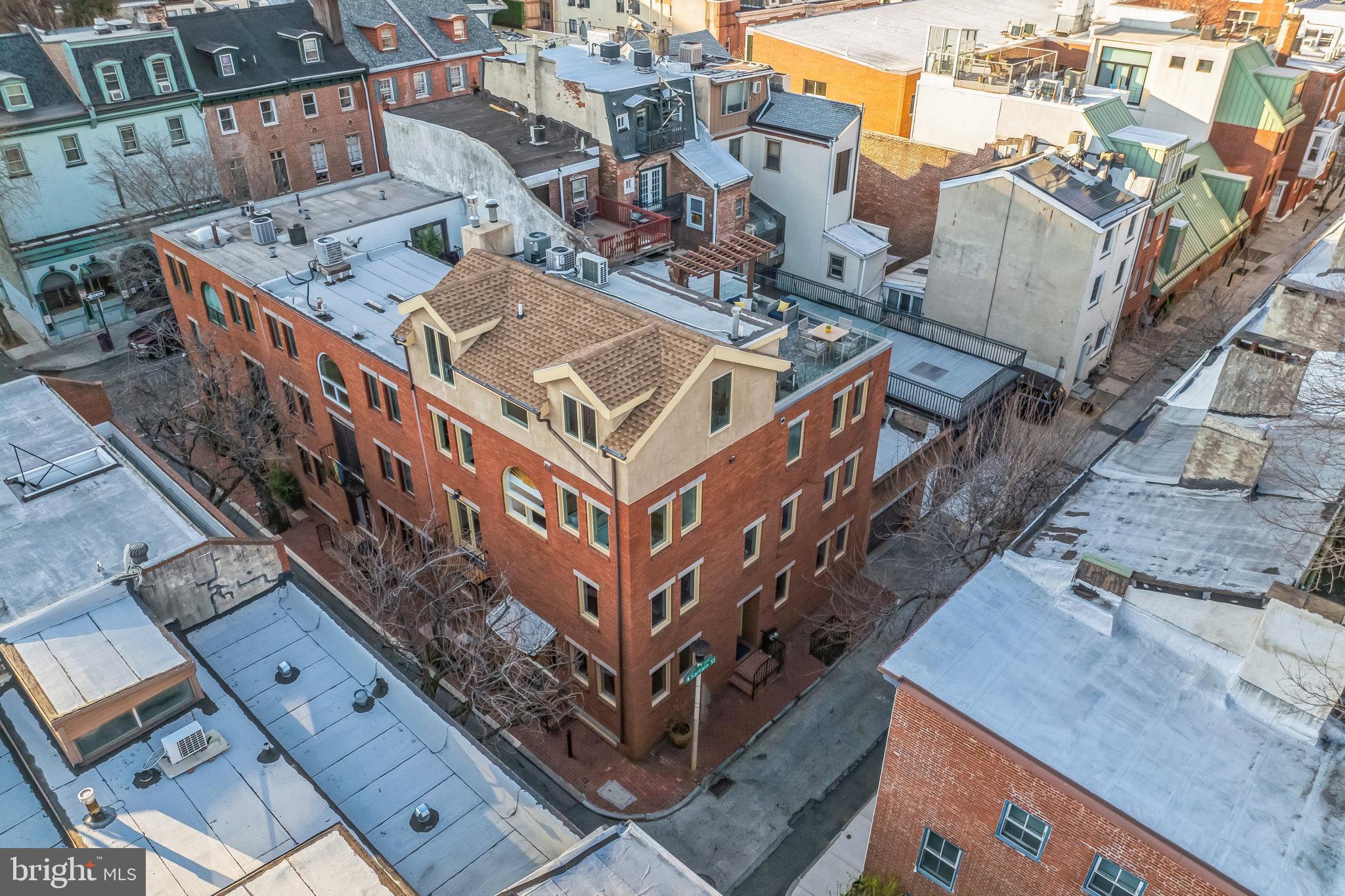 WASHINGTON SQ WEST - Residential