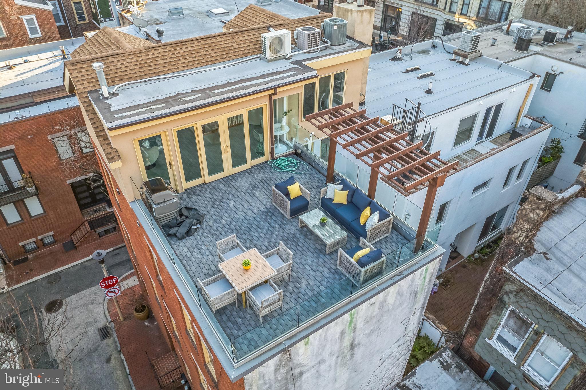 WASHINGTON SQ WEST - Residential