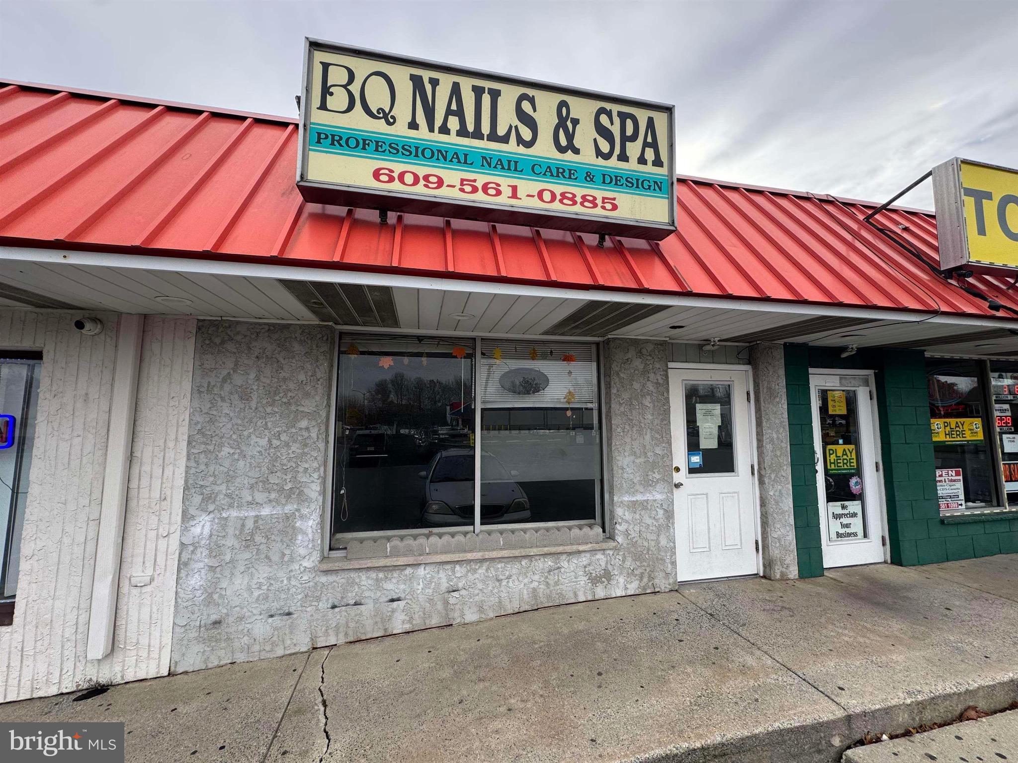 10 N WHITE HORSE PIKE 7