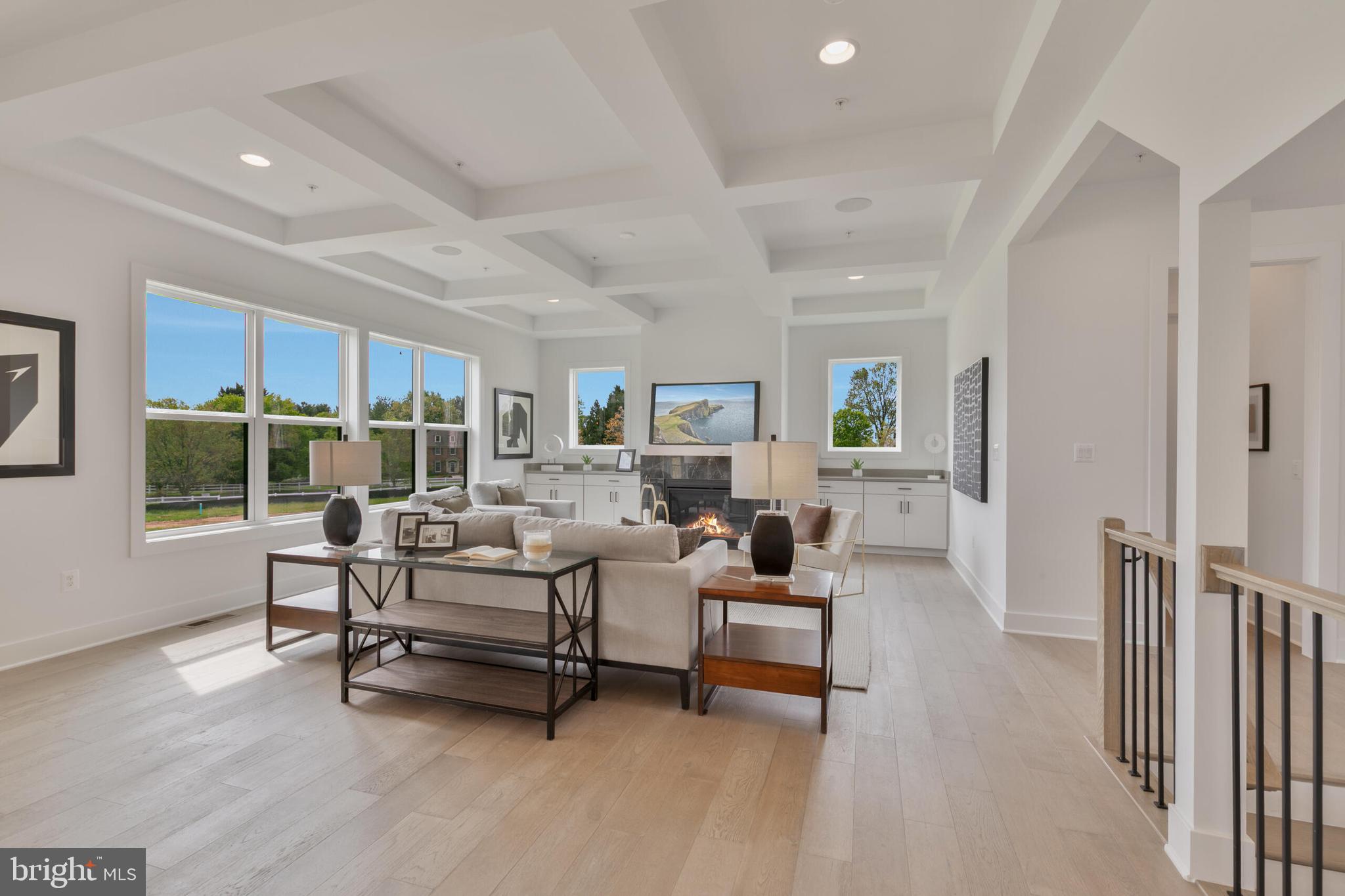 POTOMAC CHASE - Residential