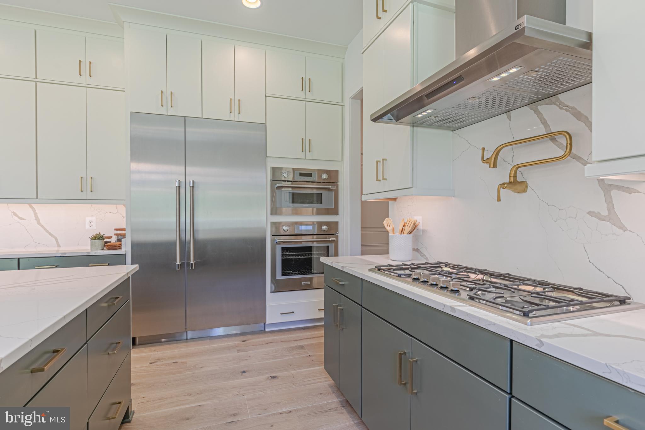 14305 JONES