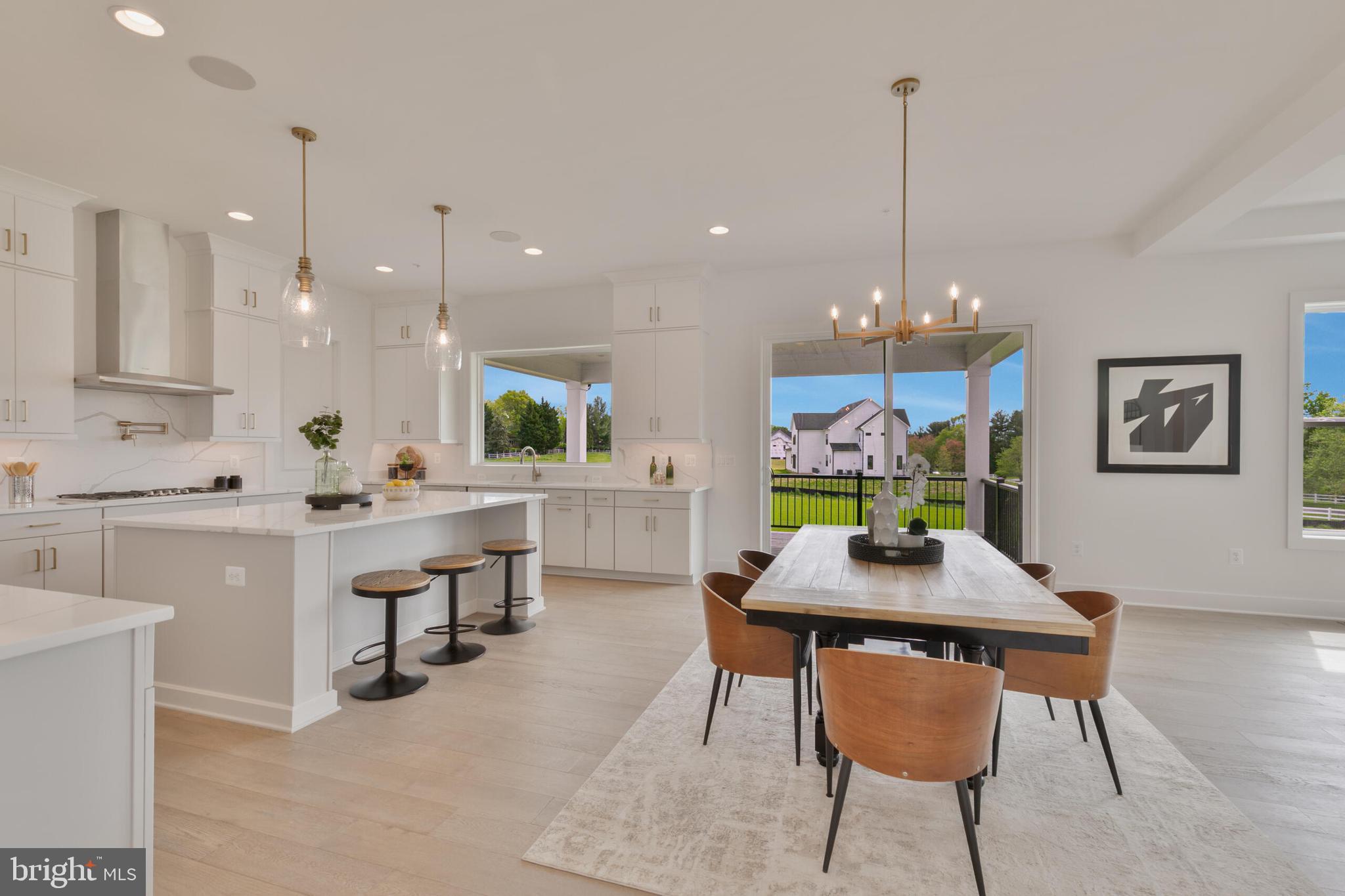 POTOMAC CHASE - Residential