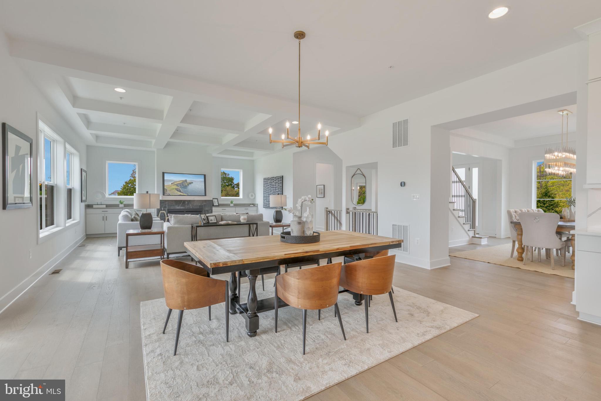 POTOMAC CHASE - Residential