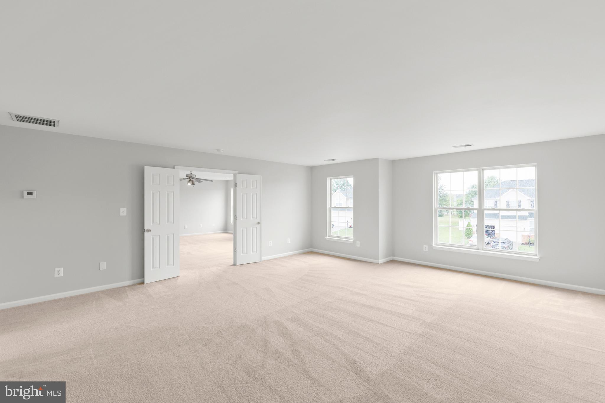 THE GUARDS - Residential