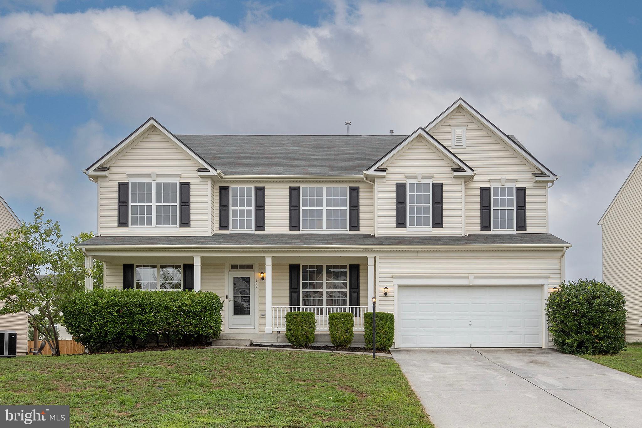 THE GUARDS - Residential