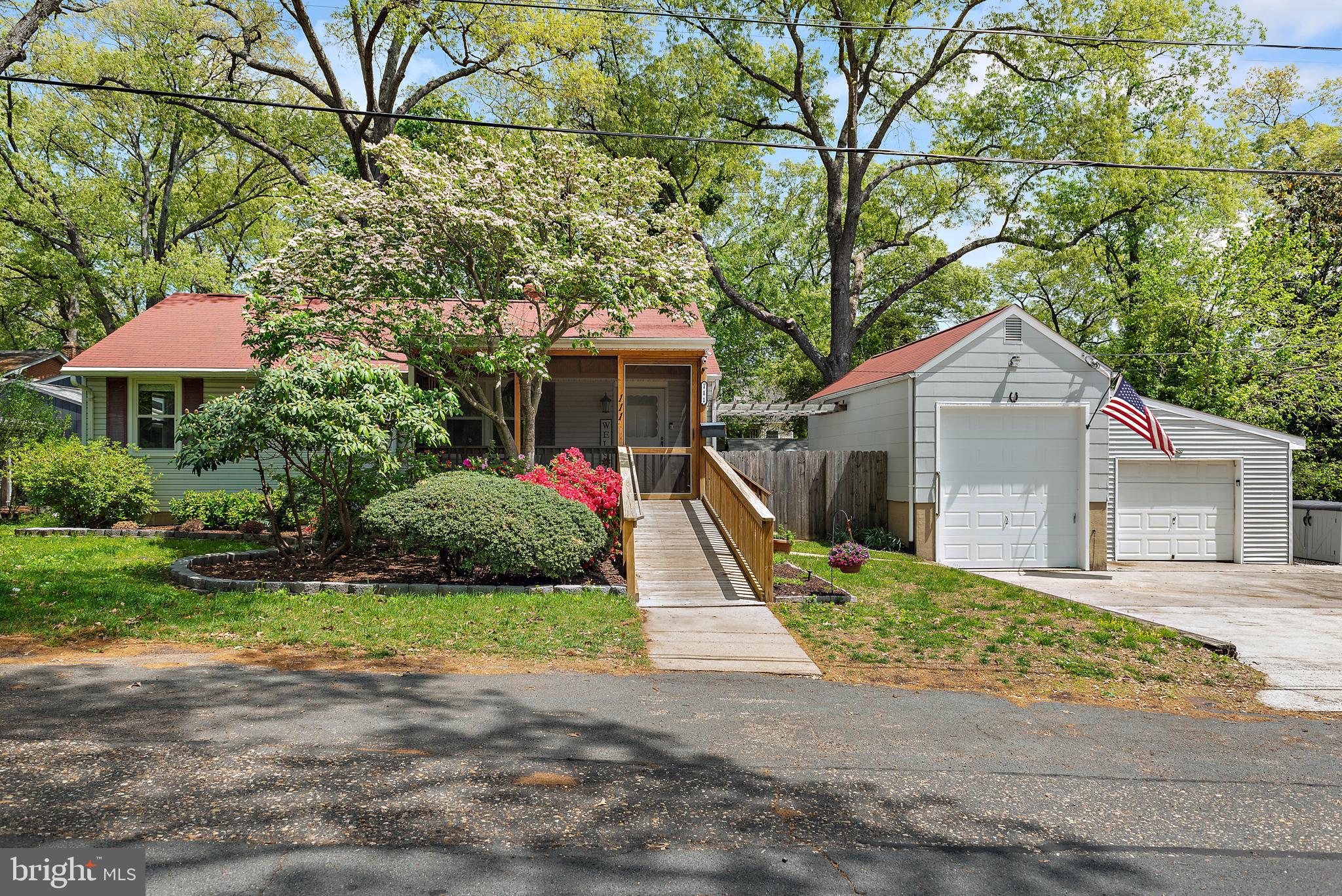 PASADENA - Residential