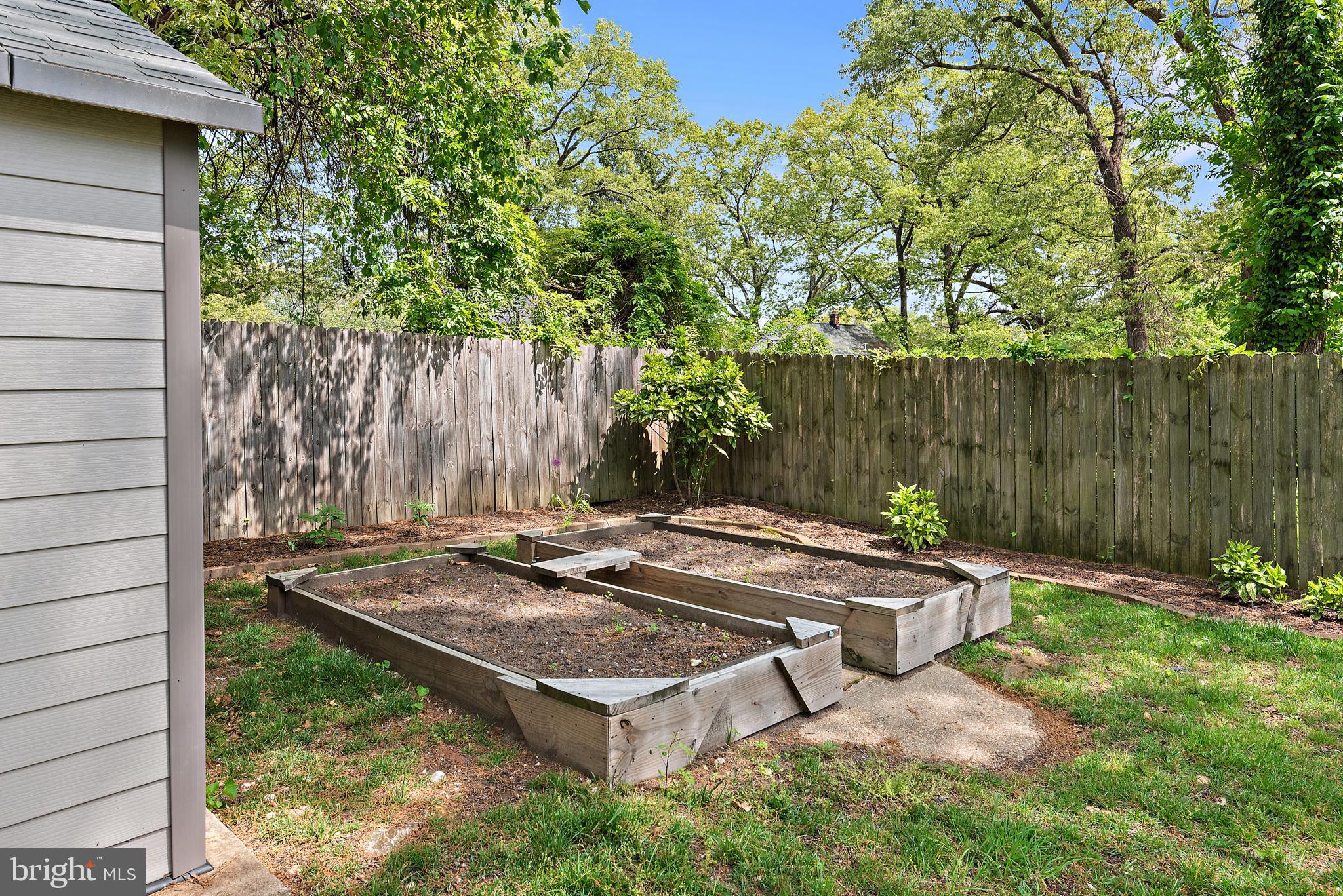 PASADENA - Residential