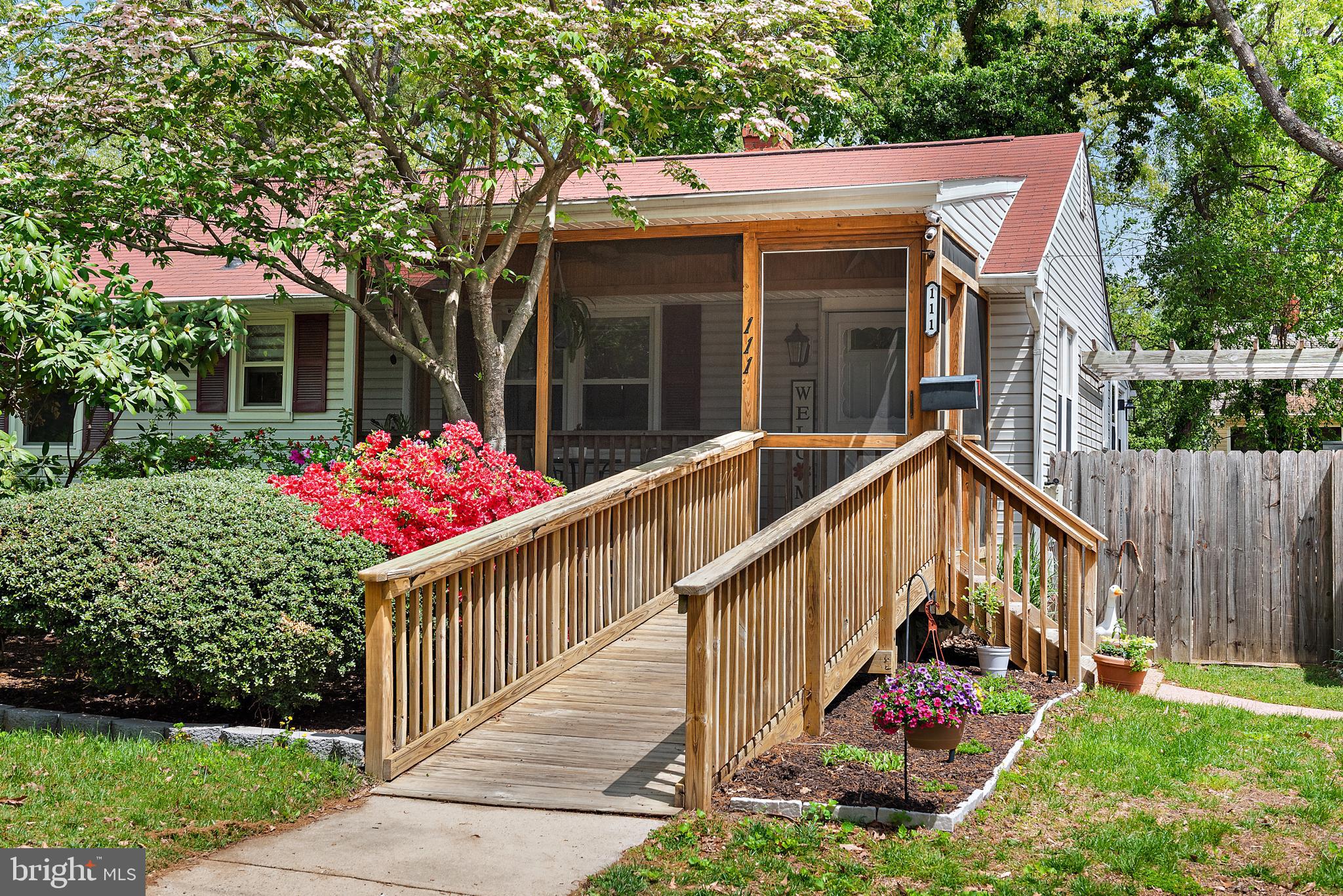 PASADENA - Residential