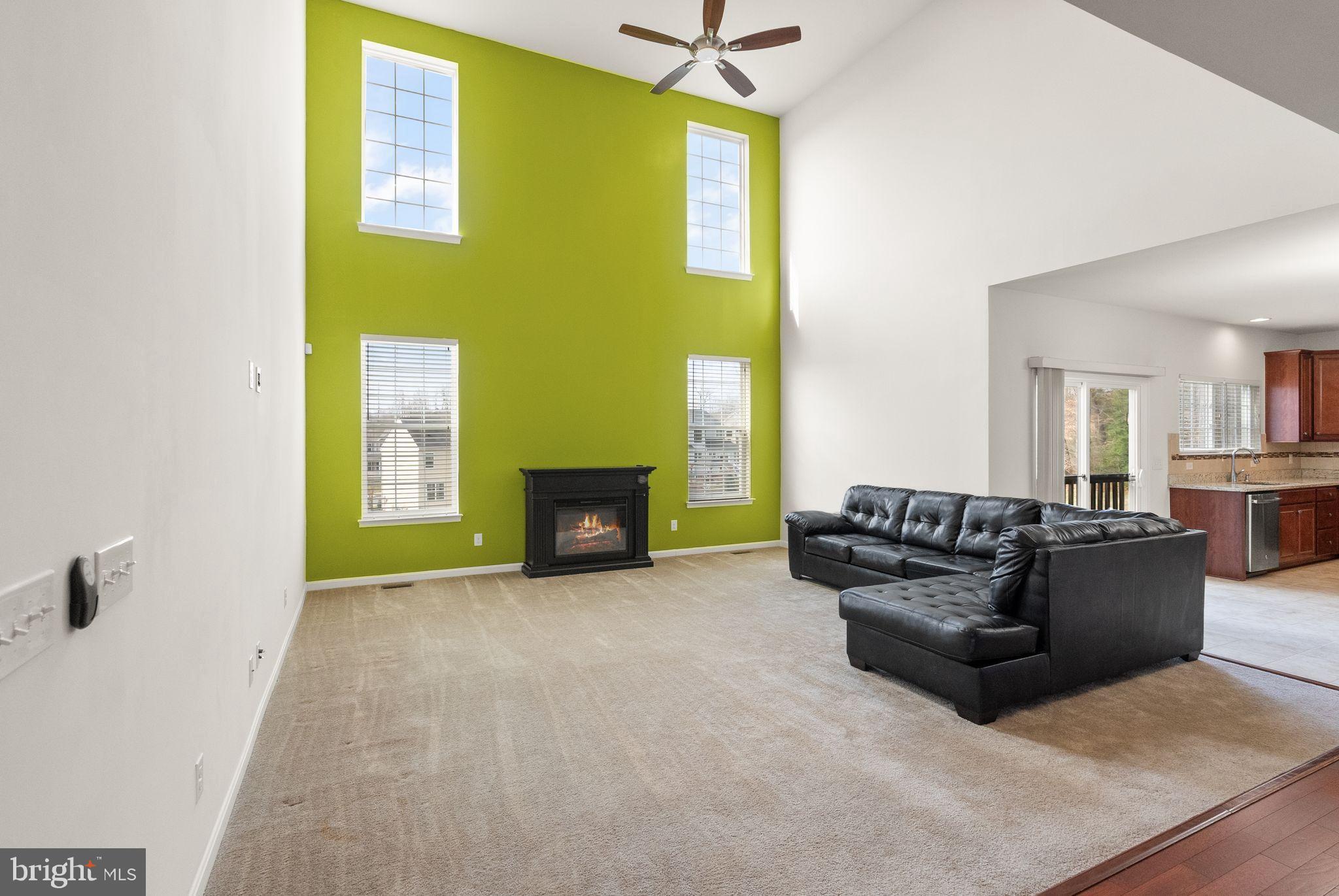 LEELAND STATION - Residential