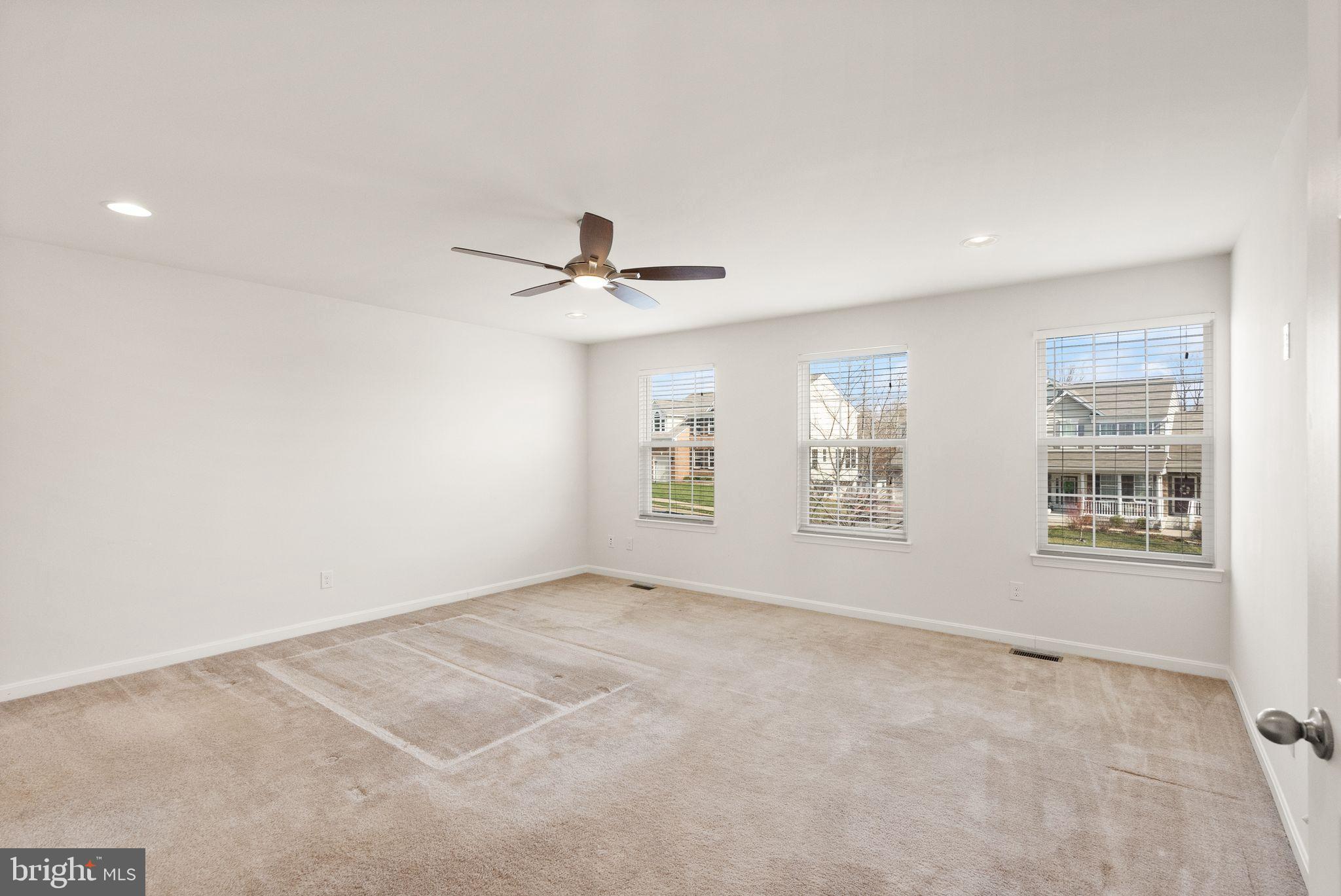 LEELAND STATION - Residential