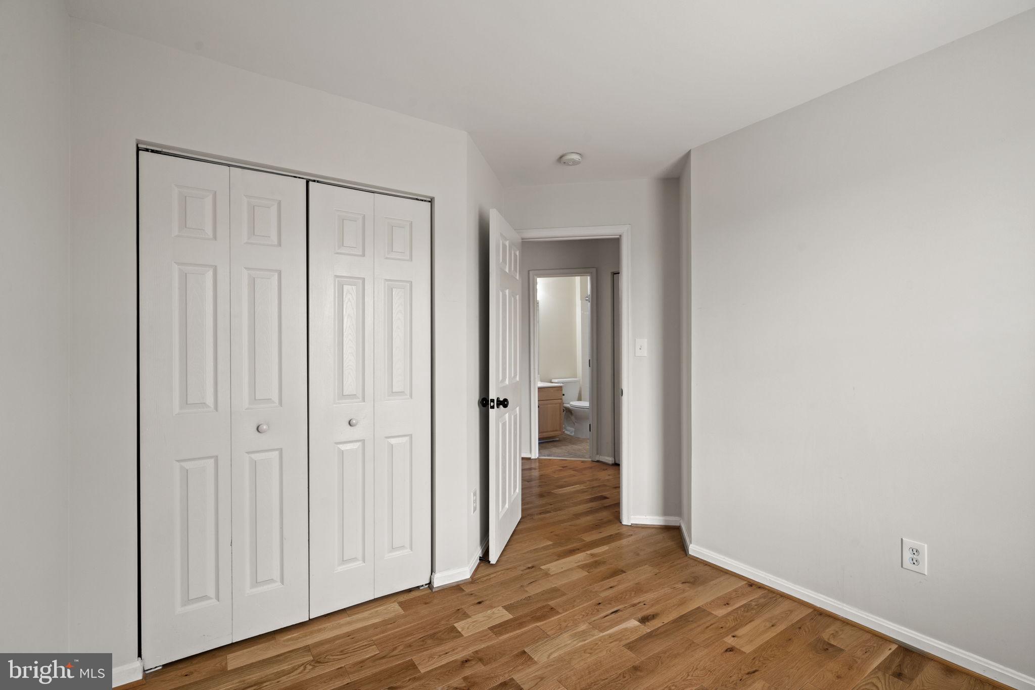 WORTHINGTON WOODS - Residential Lease