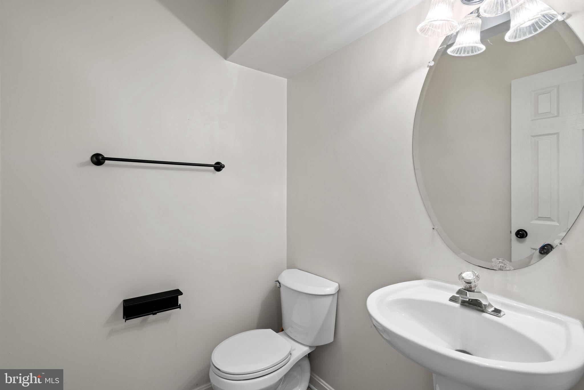 WORTHINGTON WOODS - Residential Lease